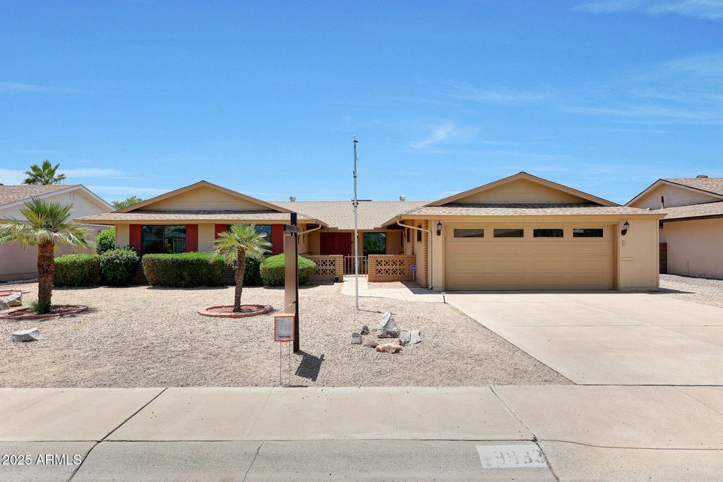 Photo of 9933 W Concord Avenue, Sun City, AZ 85351 (MLS # 6884668)