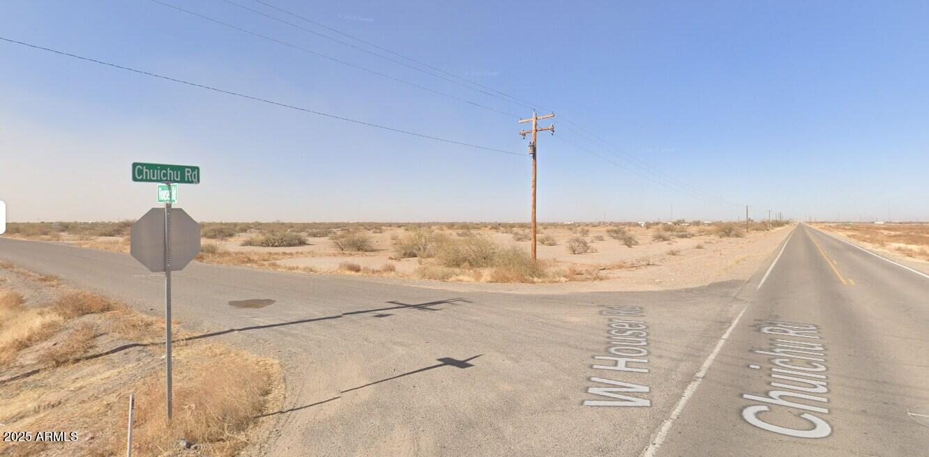 - W Houser Road -