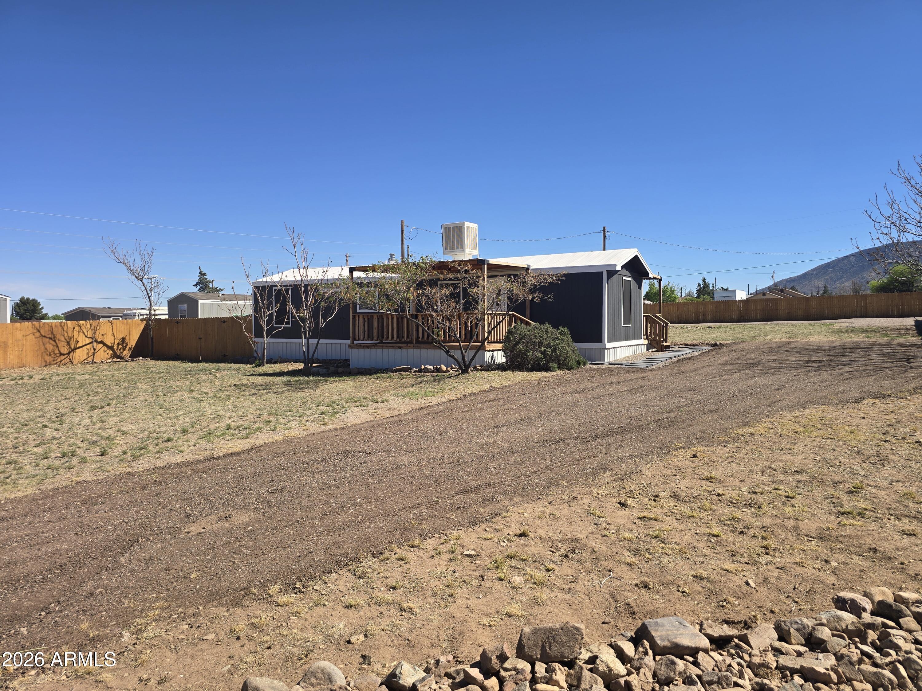 5136 E MUHEIM Street