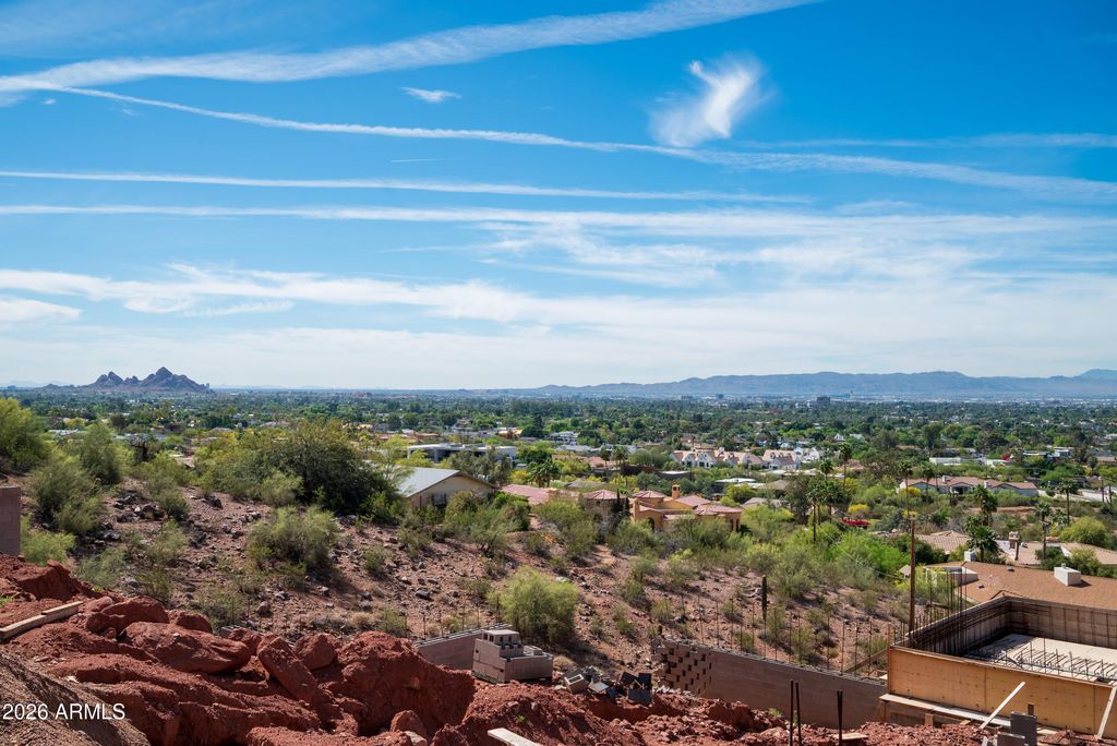 Photo of 4839 E Grandview Lane #45, Phoenix, AZ 85018 (MLS # 6998962)