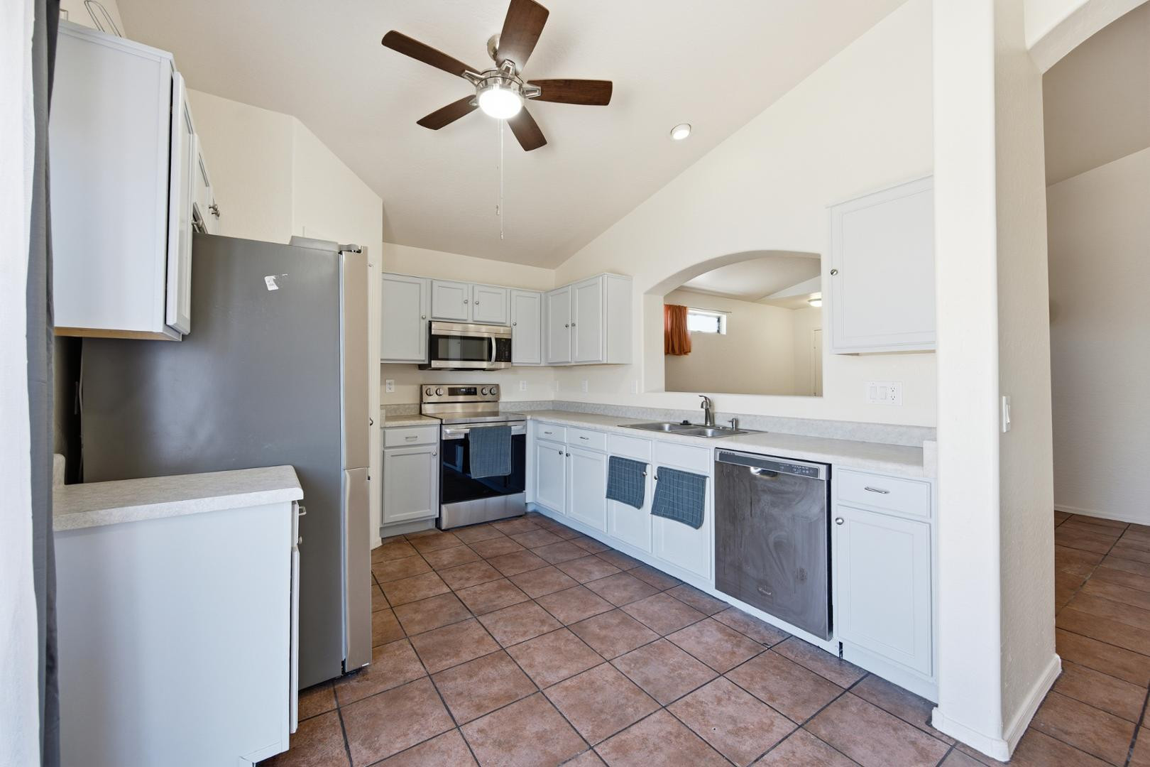 12418 W Windrose Drive
