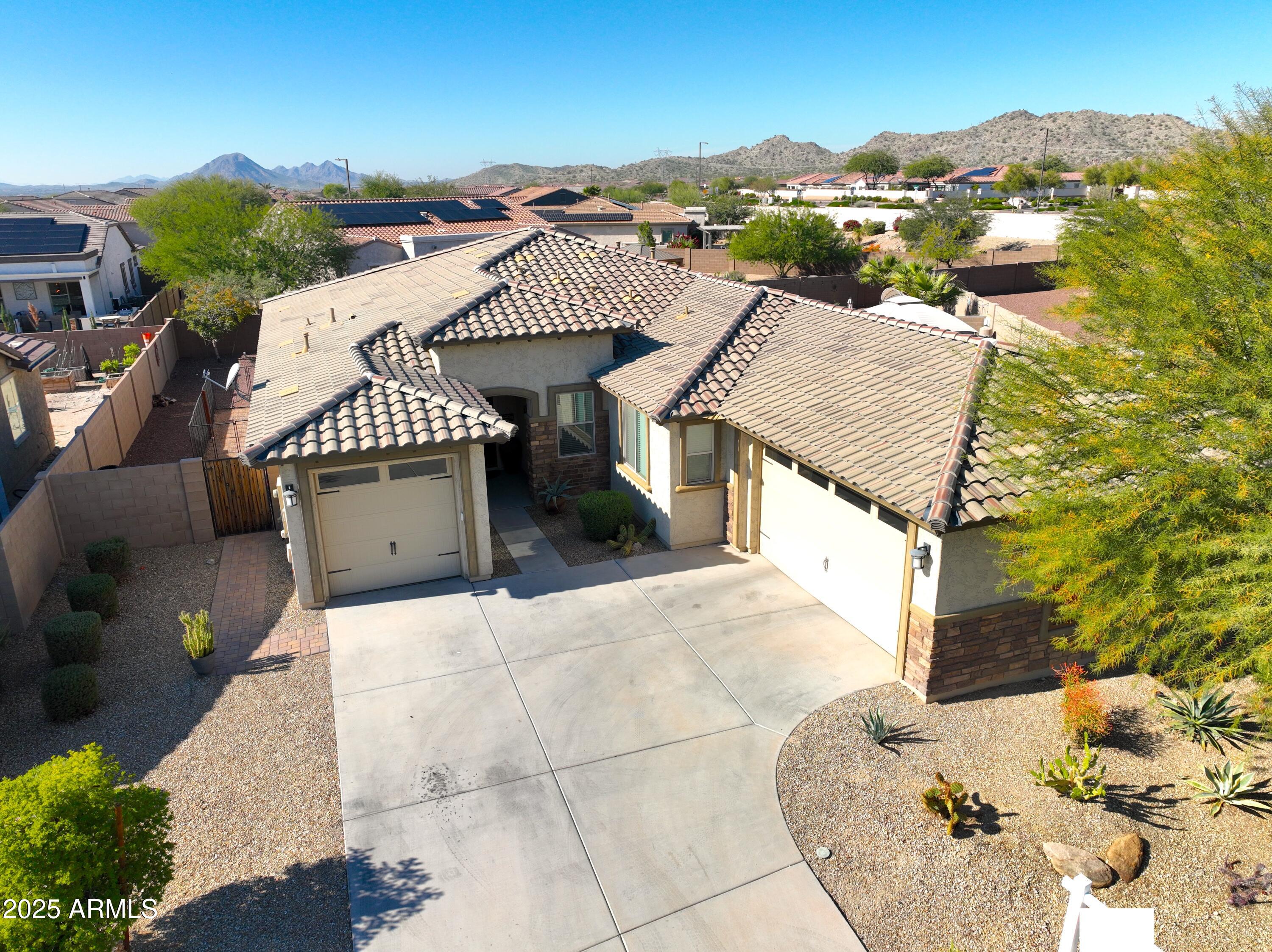 15204 S 183RD Avenue