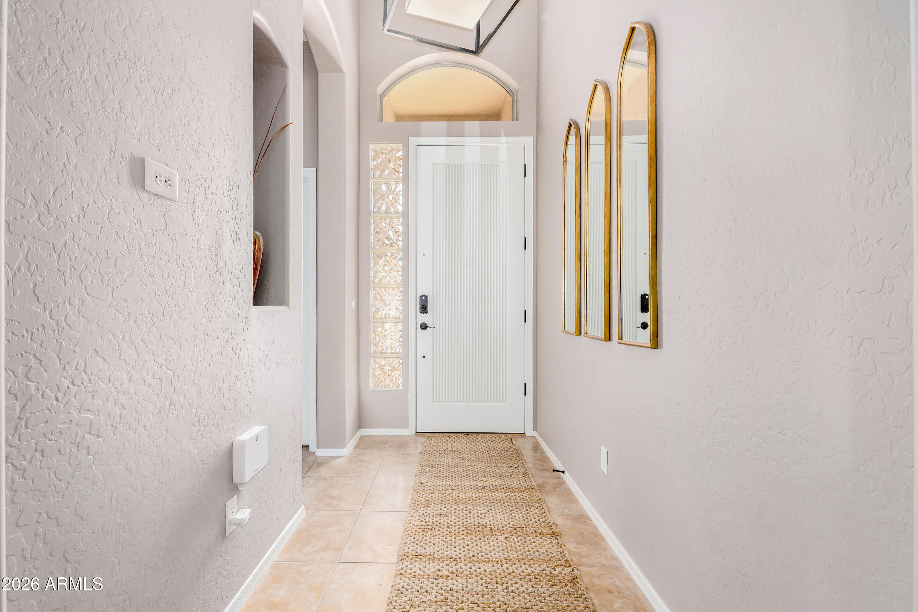 7760 E WESTERN HILLS Street