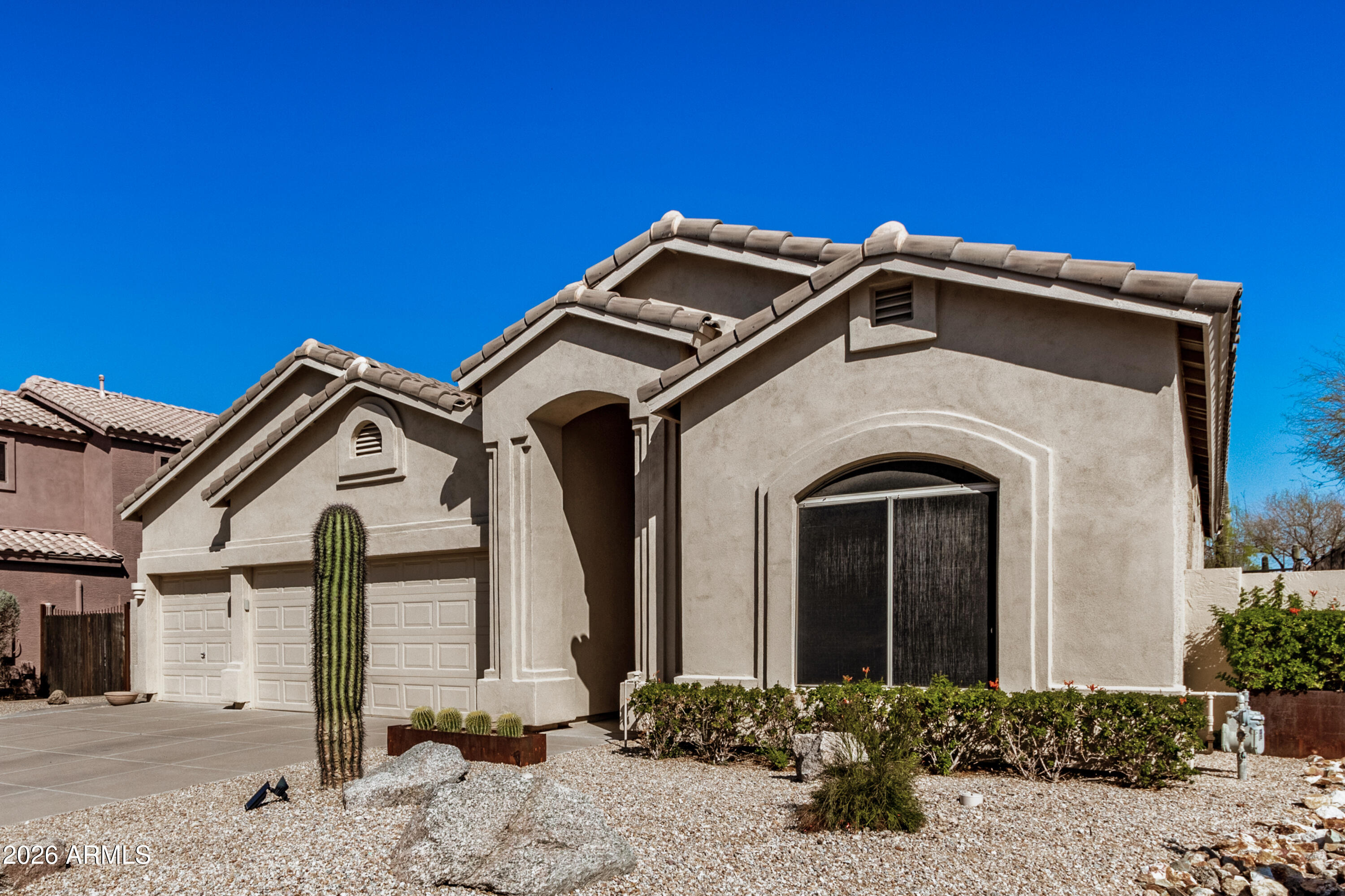 7760 E WESTERN HILLS Street