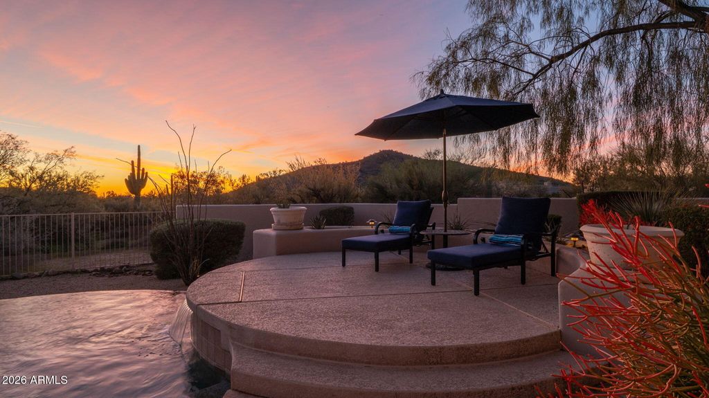 Photo of 8400 E Dixileta Drive #112, Scottsdale, AZ 85266 (MLS # 6972728)