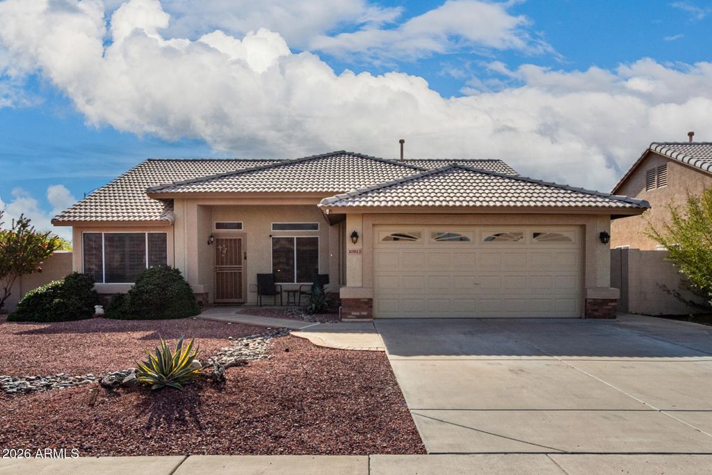 Photo of 10813 W Wikieup Lane, Peoria, AZ 85373 (MLS # 6968871)