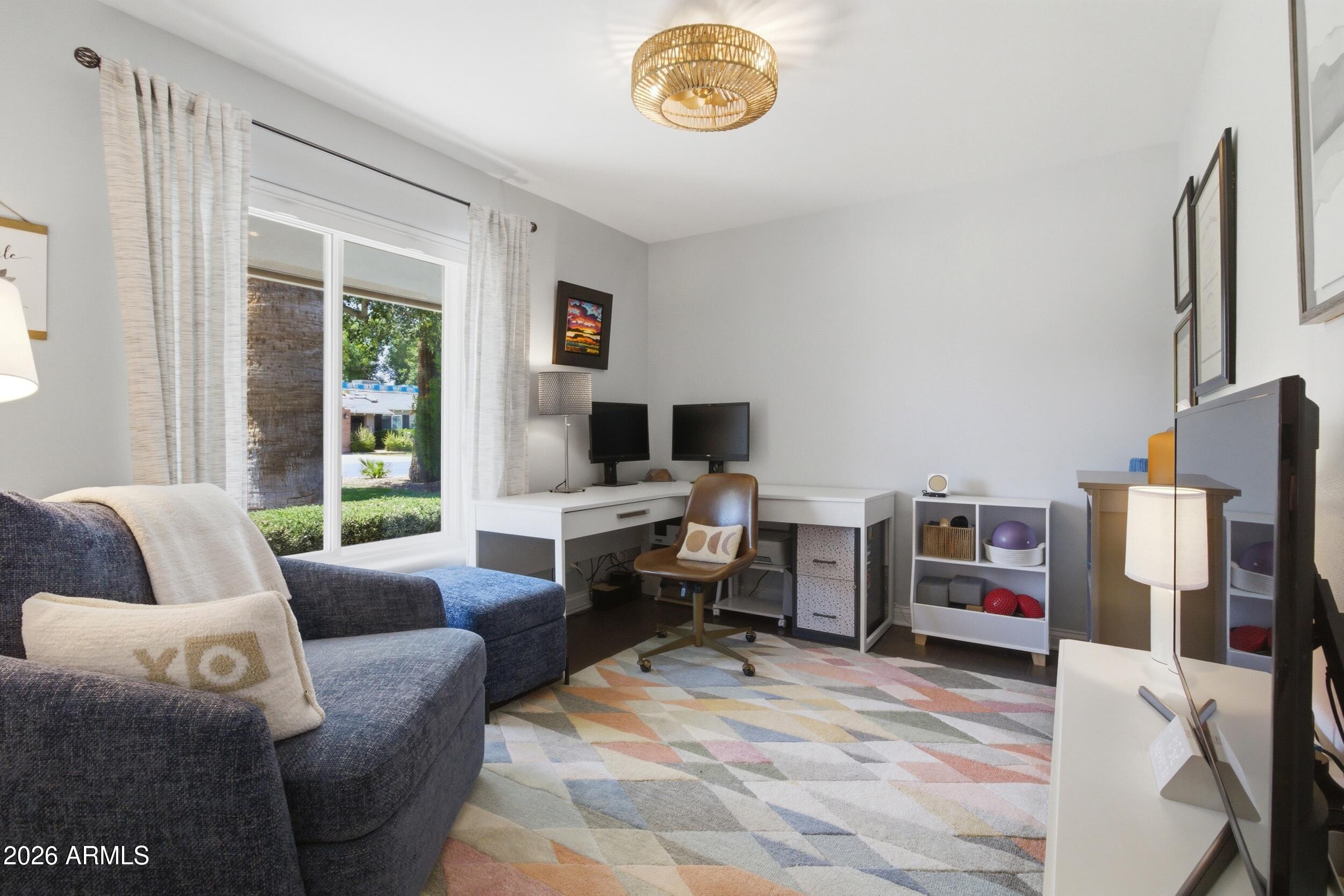 MIDDLETON HOMES - Residential