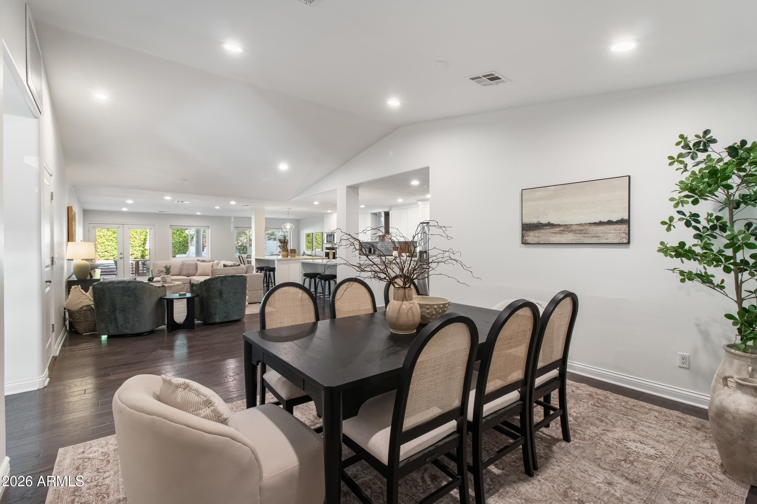 2945 N 47TH Place