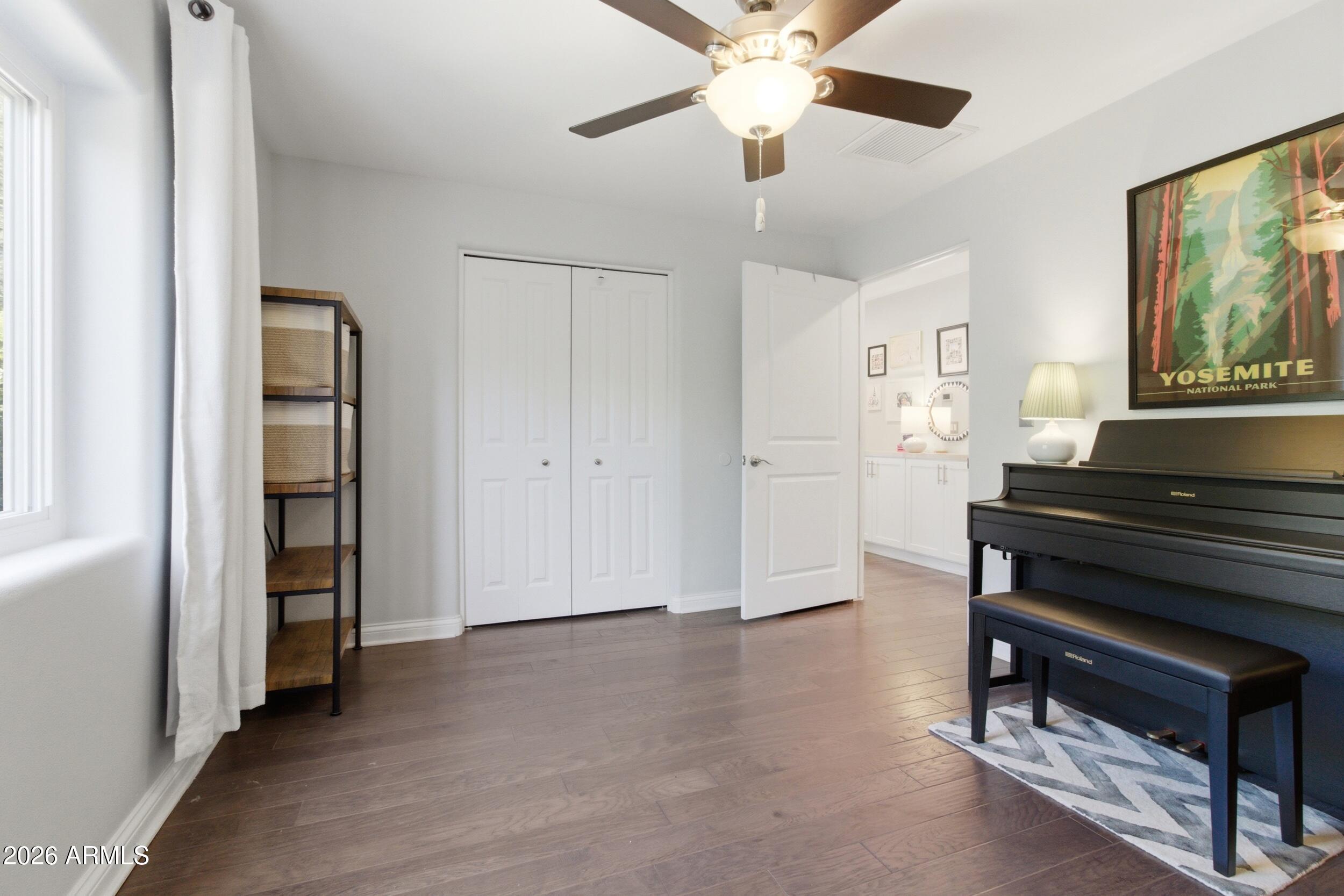 MIDDLETON HOMES - Residential