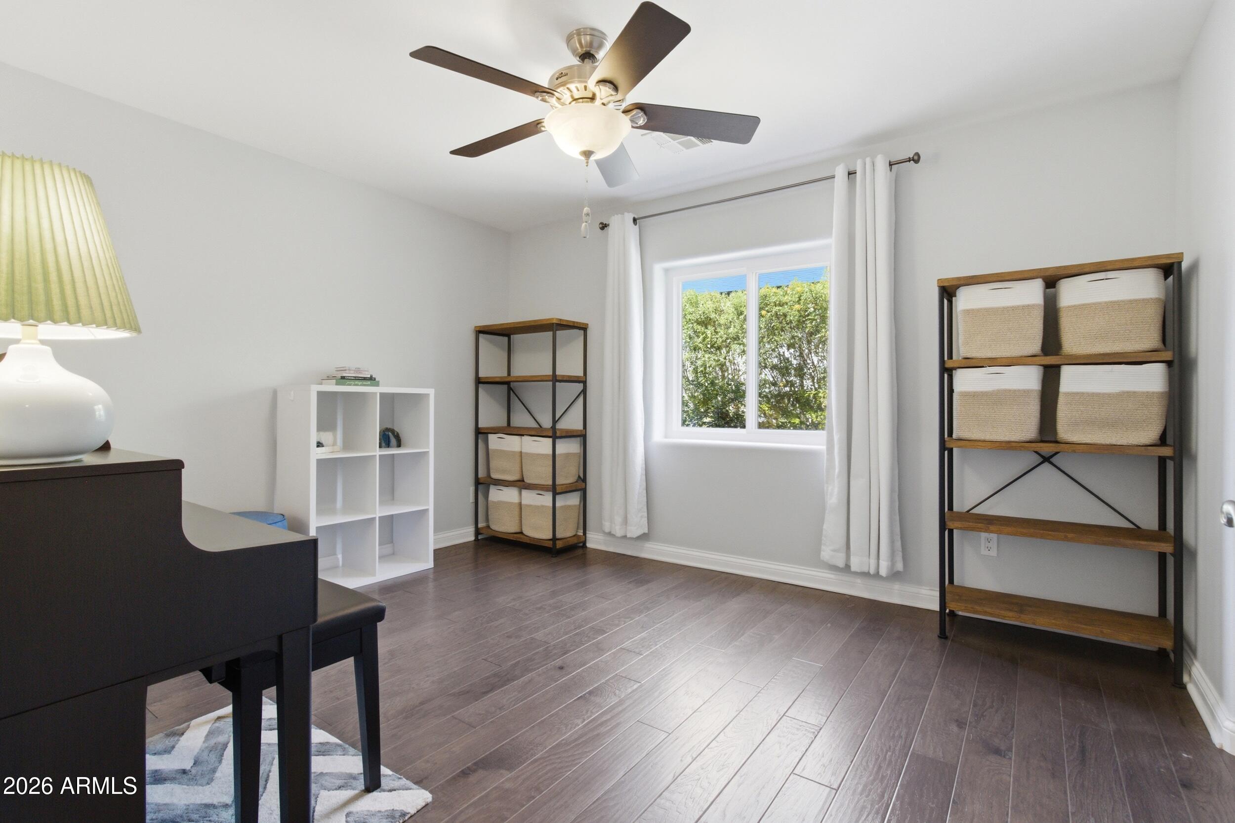 MIDDLETON HOMES - Residential
