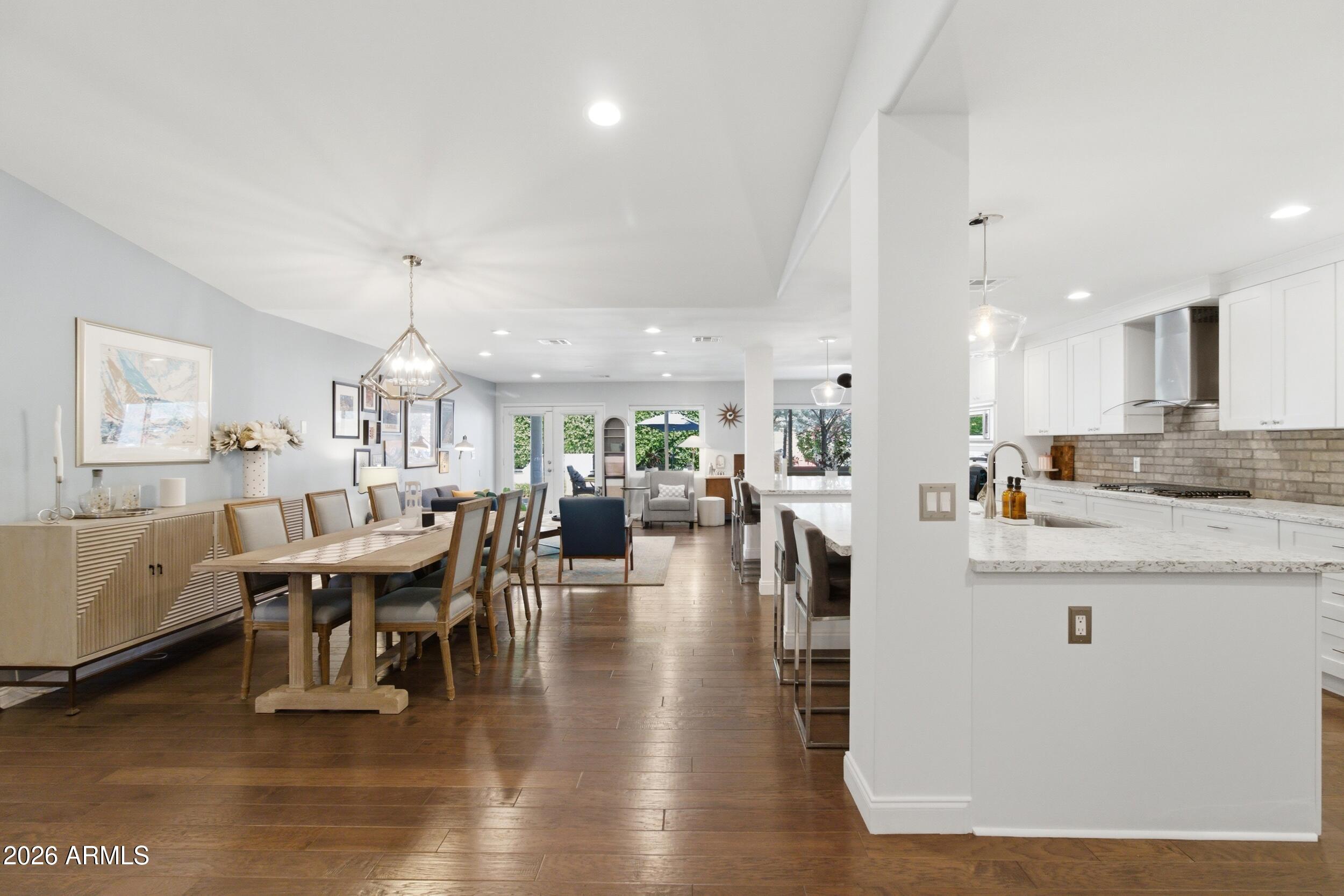 MIDDLETON HOMES - Residential