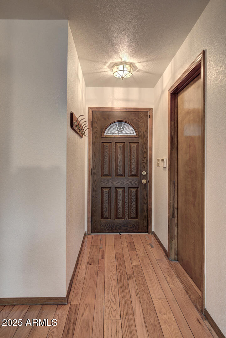 5115 N Monte Vista Lane