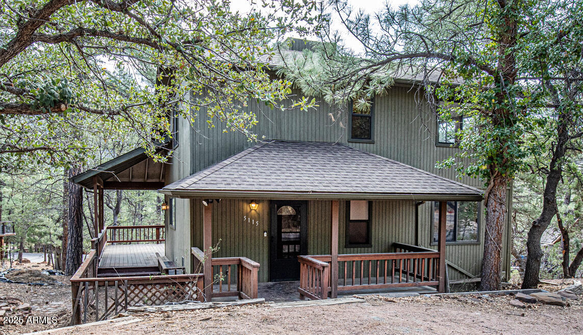 5115 N Monte Vista Lane