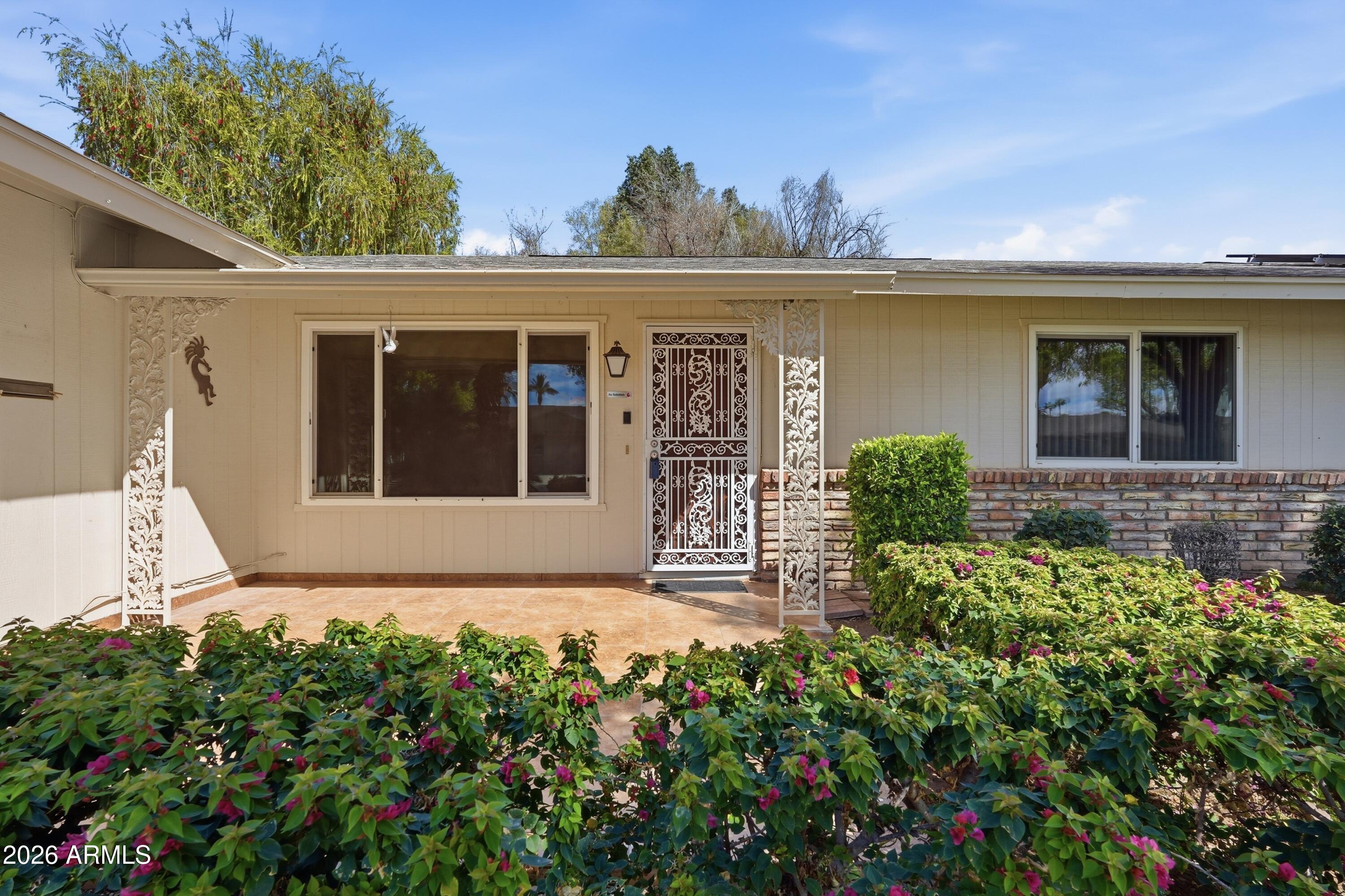 10326 W PRAIRIE HILLS Circle