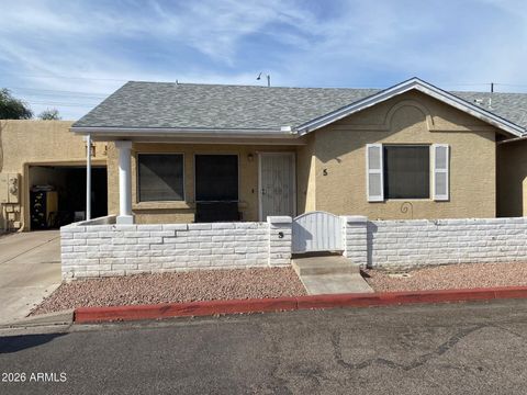 Property photo of 2929 E Broadway Road 5, Mesa, AZ 85204