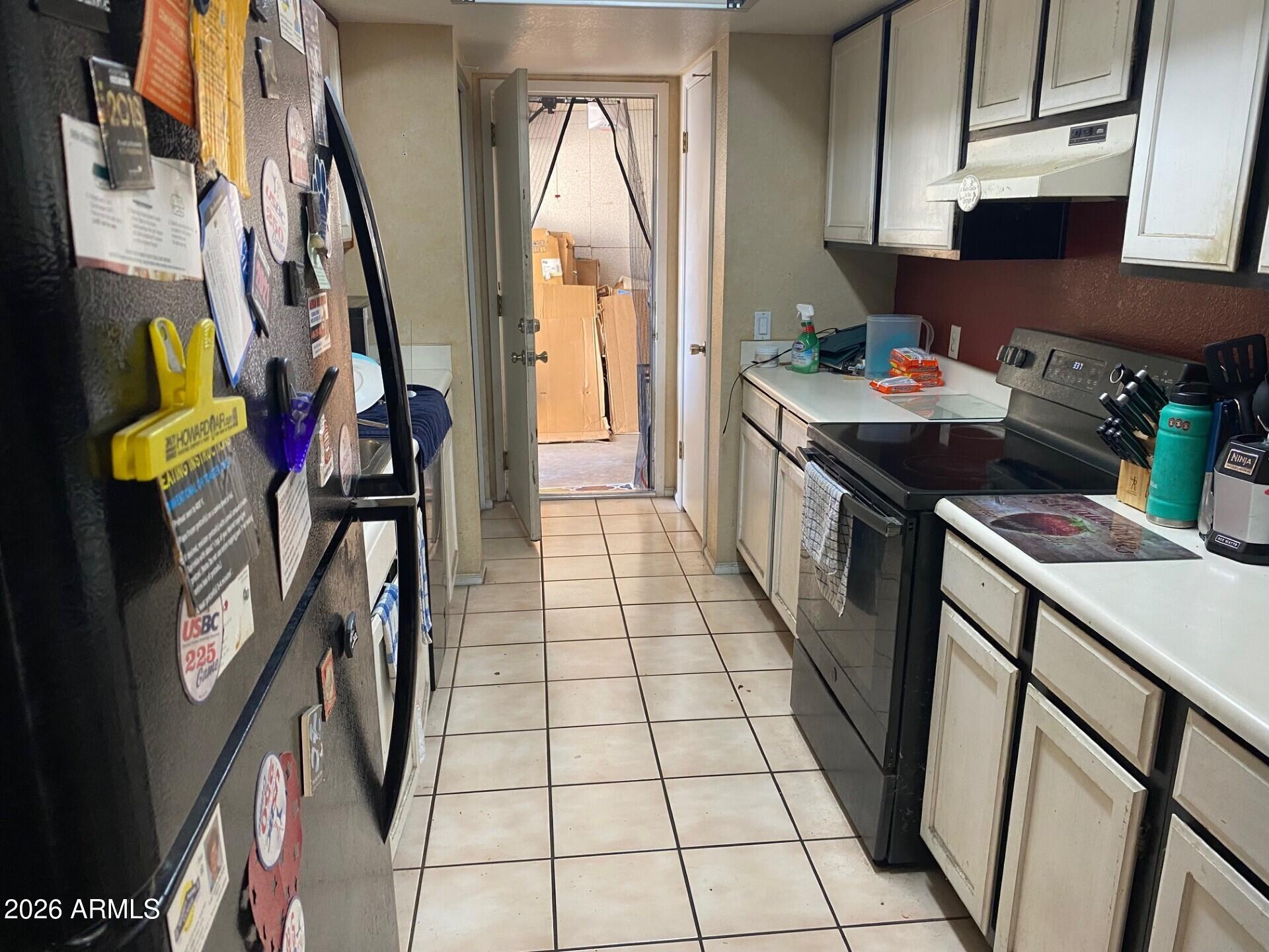 2929 E BROADWAY Road 5