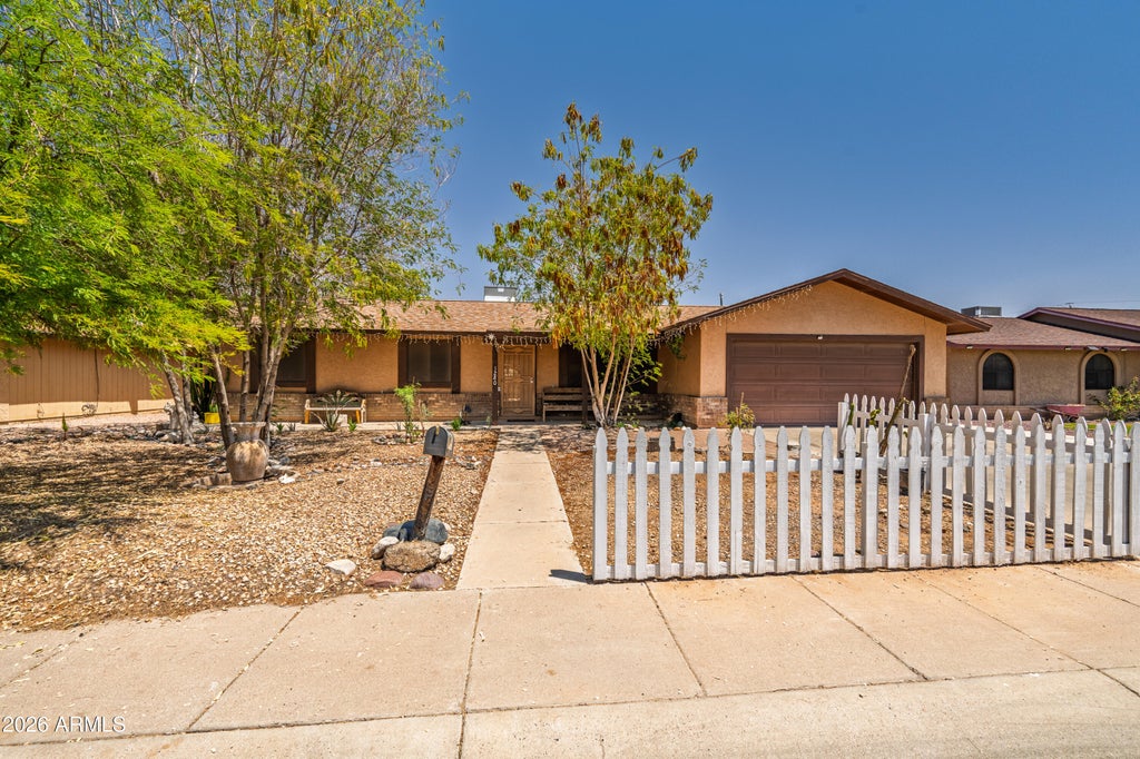 Photo of 1280 E Crown Circle, Casa Grande, AZ 85122 (MLS # 7058371)