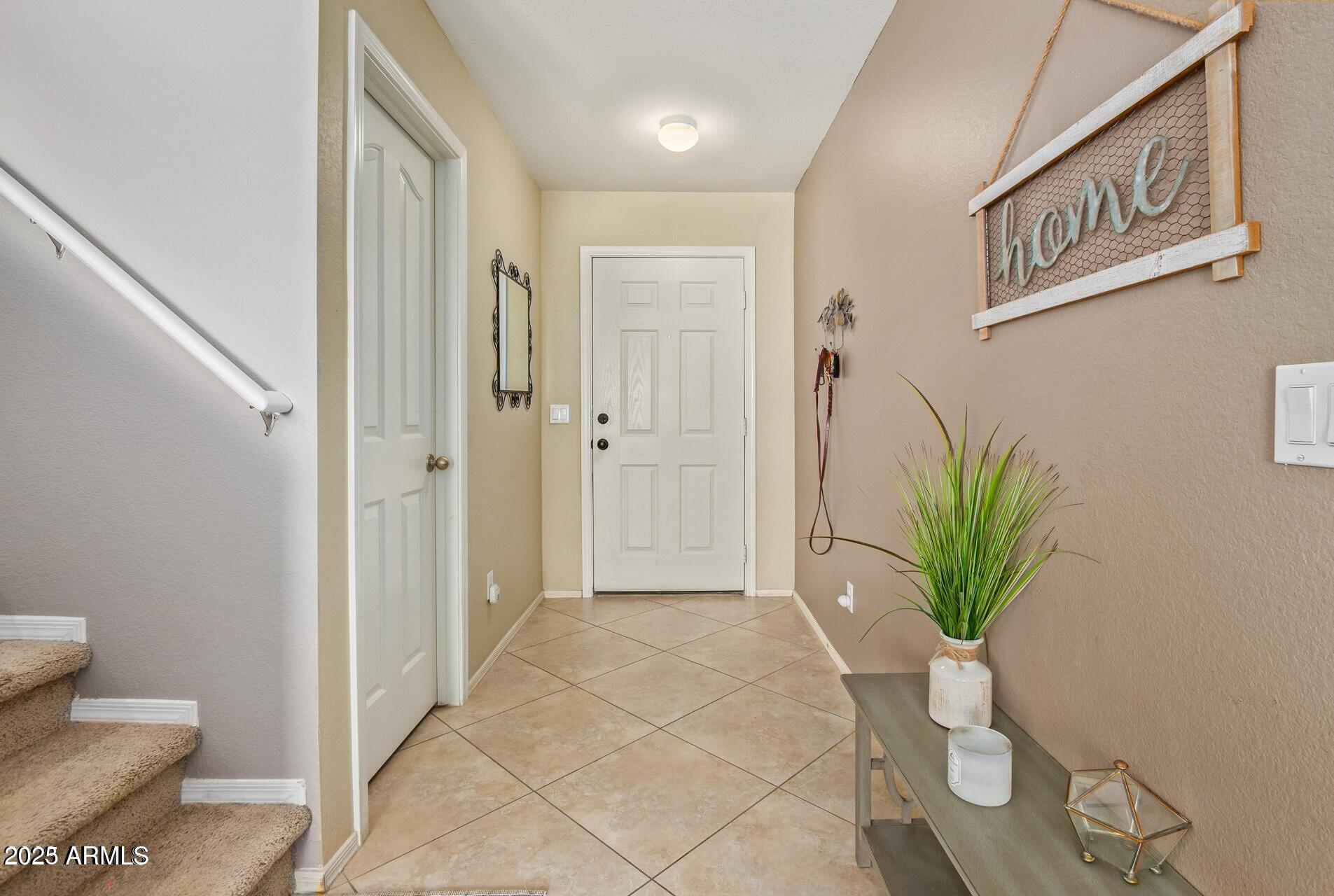 1416 S CROSSBOW Court