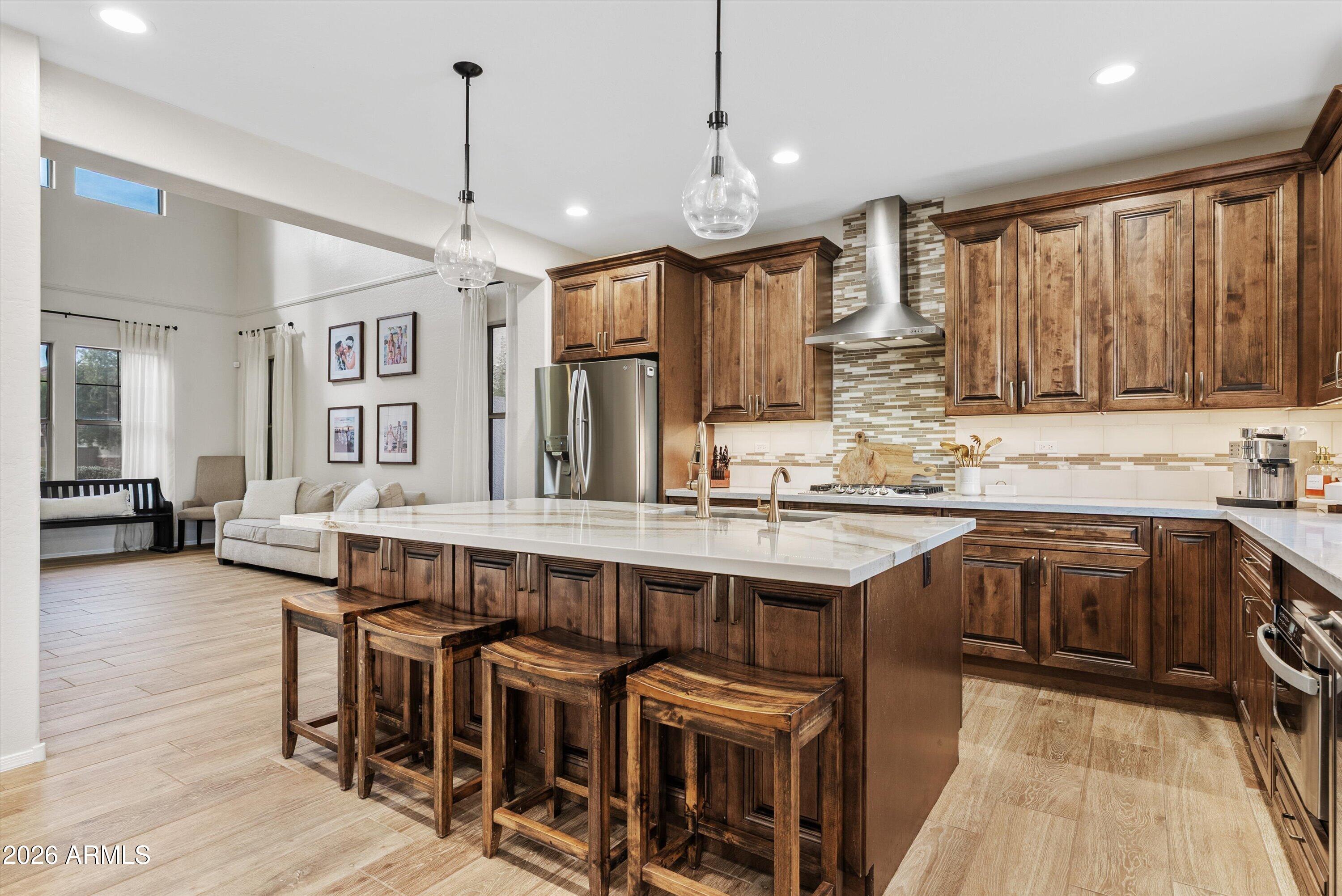 2730 W SILVER FOX Way