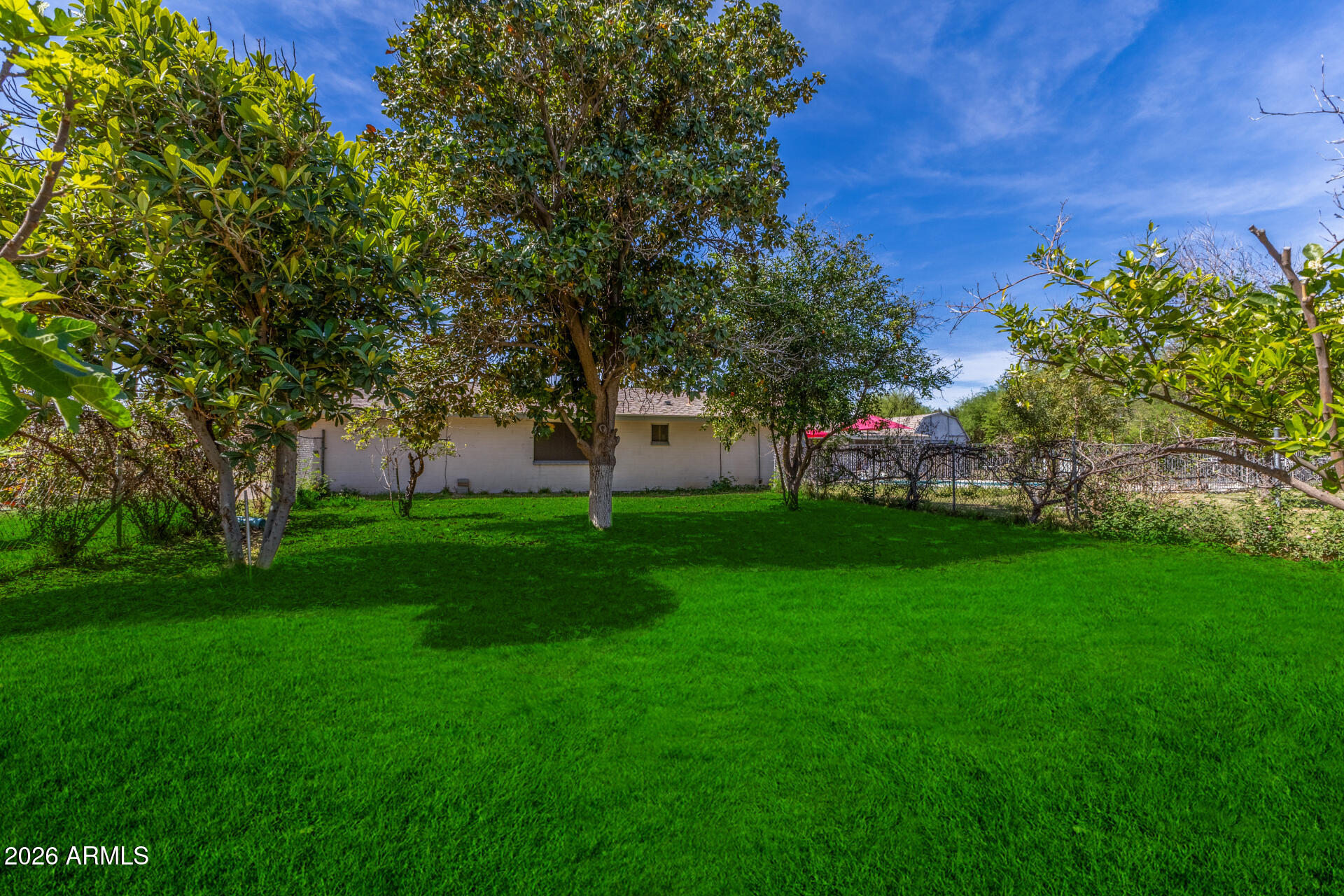 SIESTA VALLEY ESTATES - Residential
