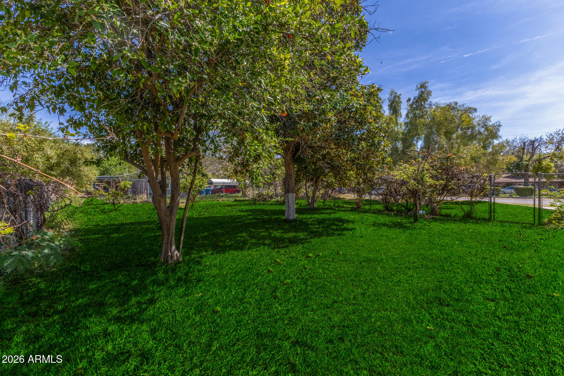 SIESTA VALLEY ESTATES - Residential