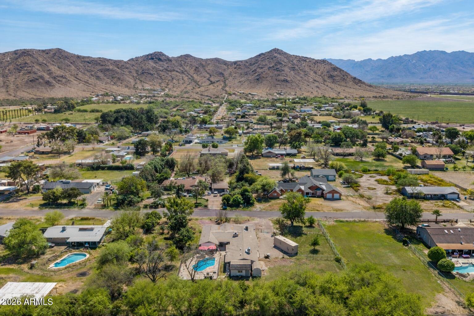 SIESTA VALLEY ESTATES - Residential
