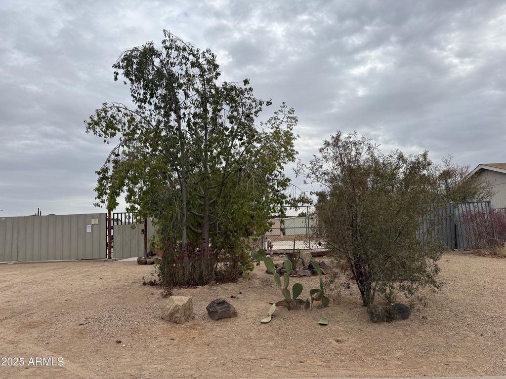 Photo of 3819 W Lone Cactus Drive #408, Glendale, AZ 85308 (MLS # 6820404)