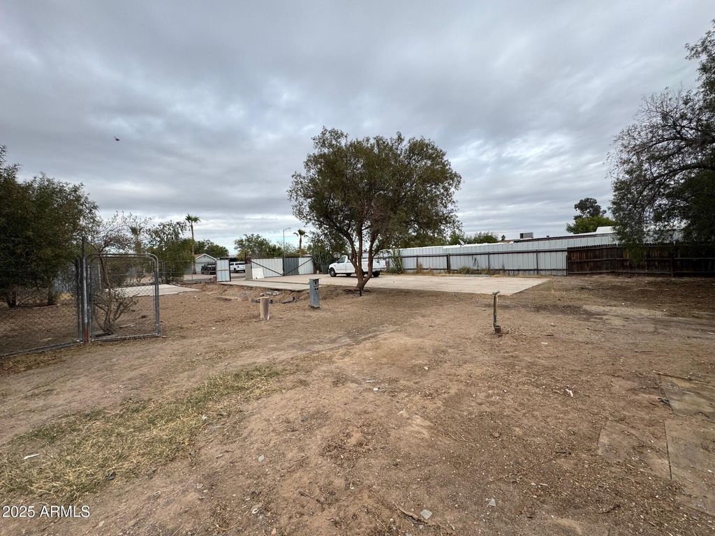 Photo of 3819 W Lone Cactus Drive #408, Glendale, AZ 85308 (MLS # 6820404)