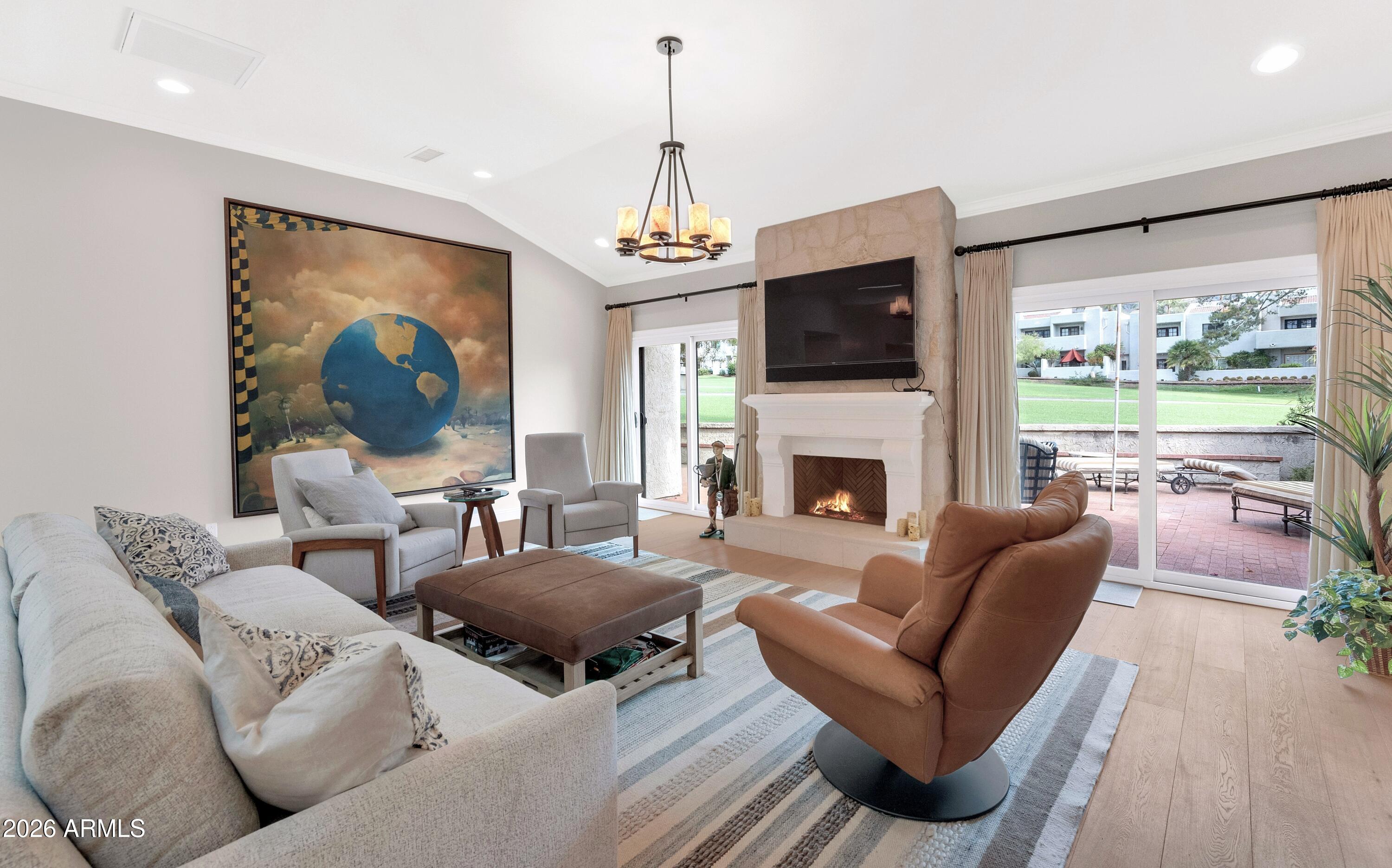 2626 E ARIZONA BILTMORE Circle 17