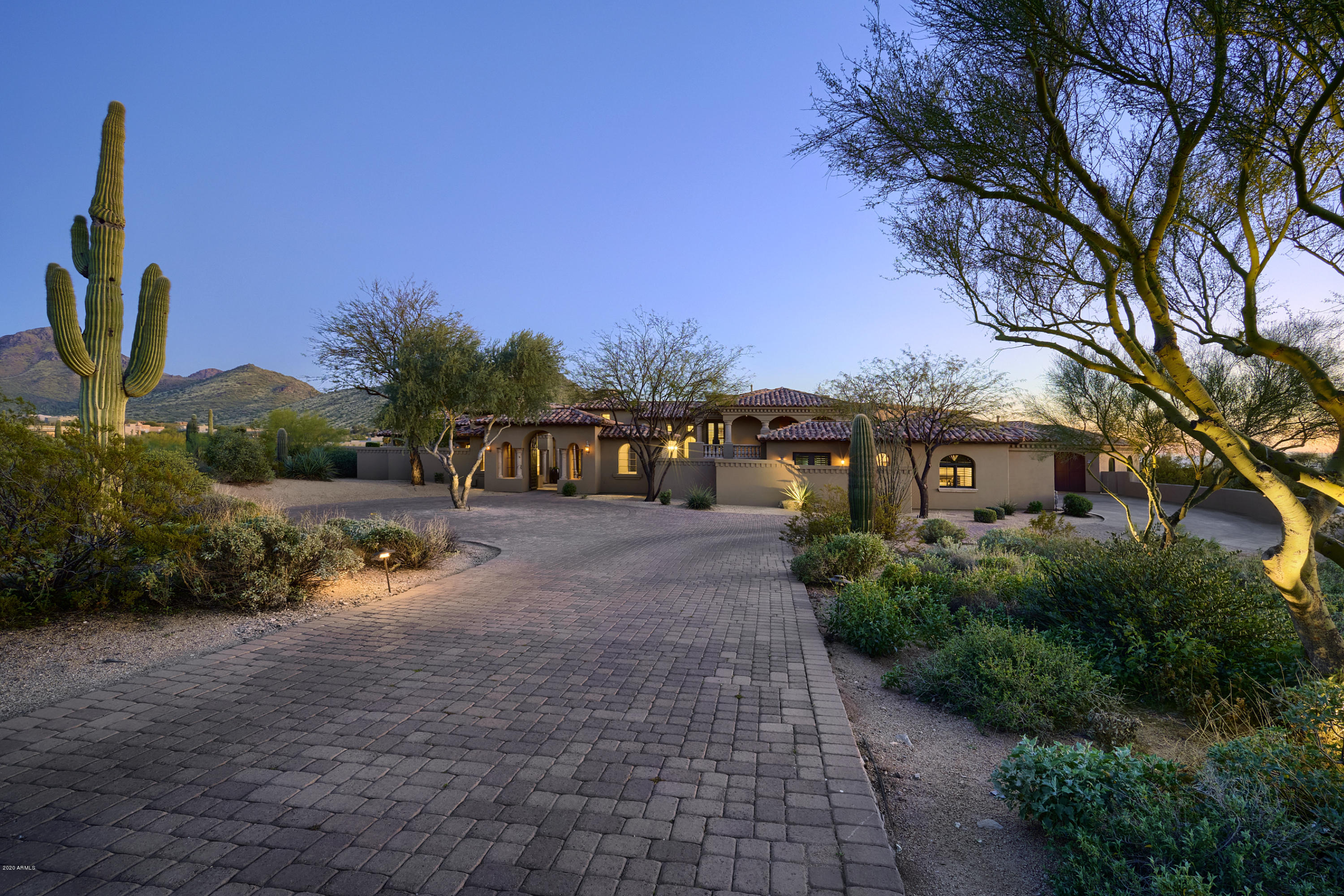 LADERA VISTA - Residential