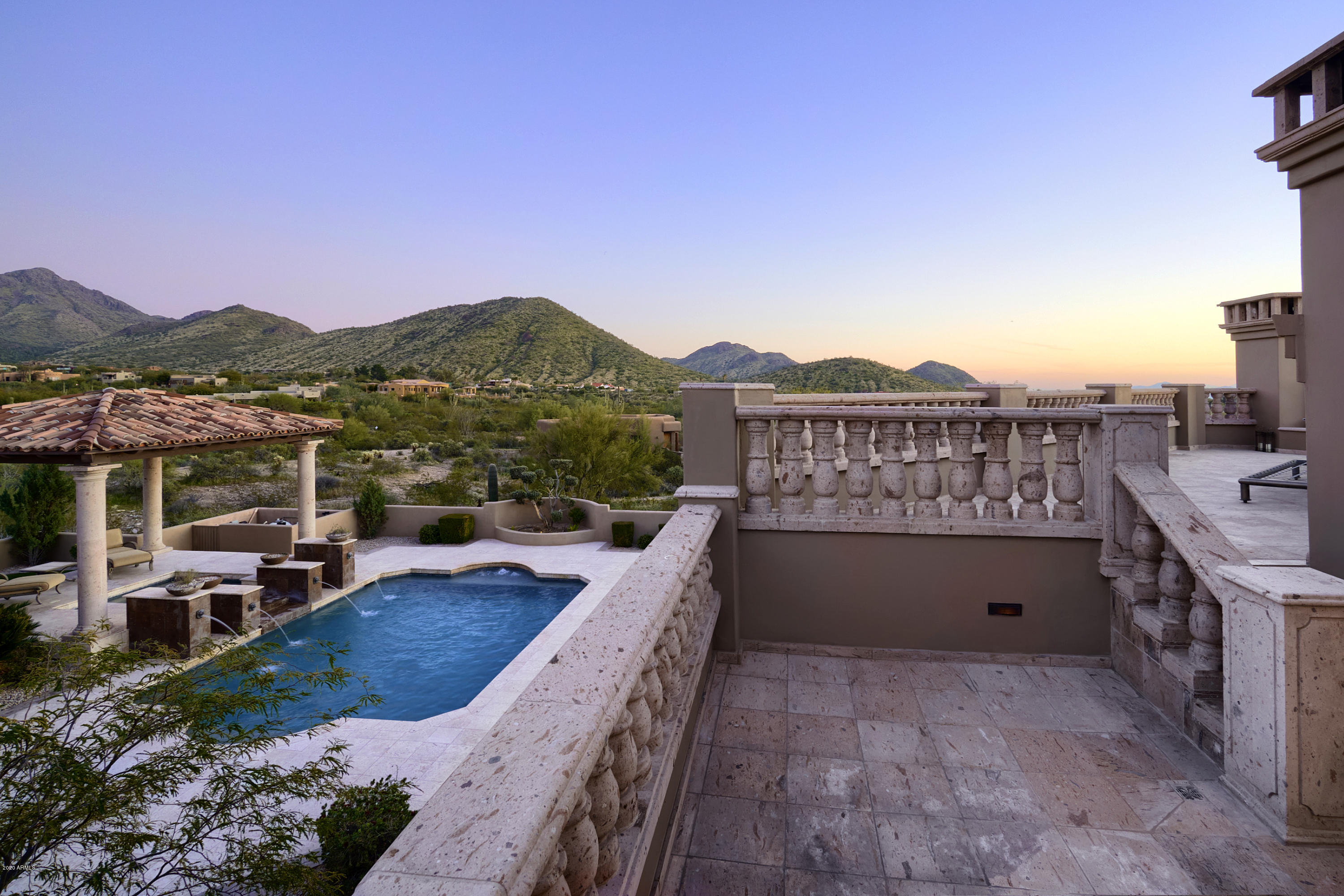 LADERA VISTA - Residential