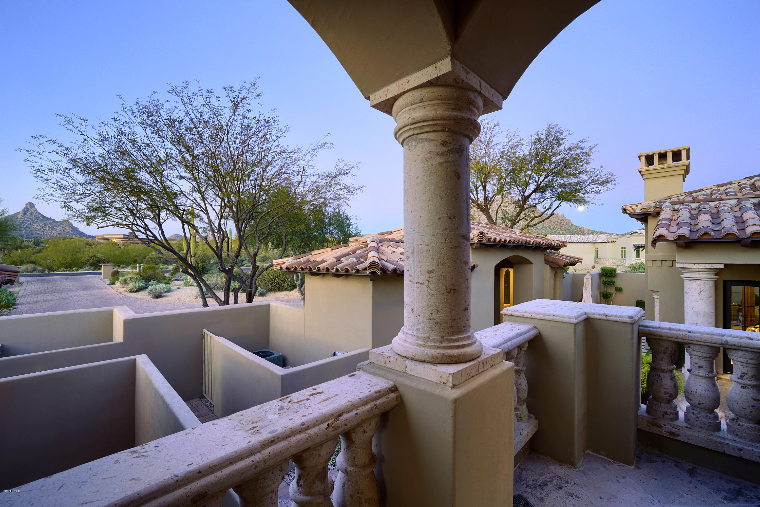 LADERA VISTA - Residential