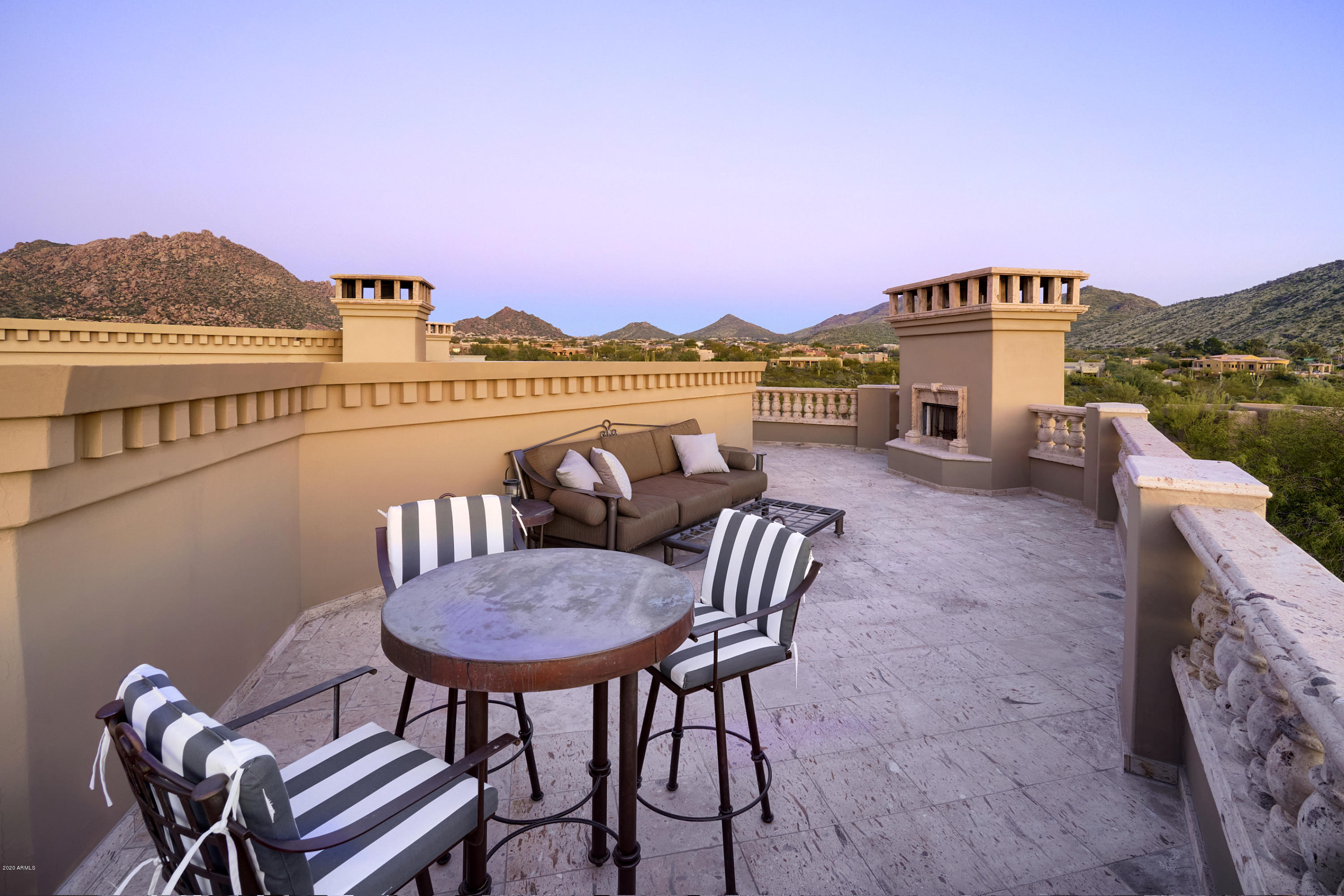 LADERA VISTA - Residential
