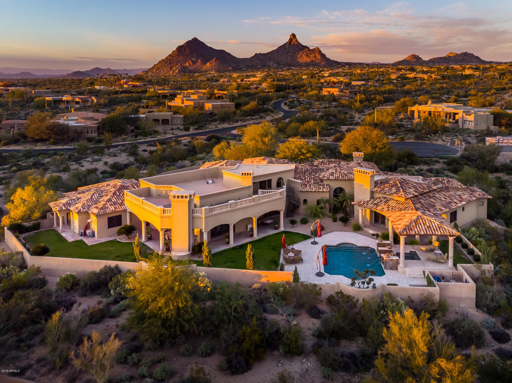 LADERA VISTA - Residential