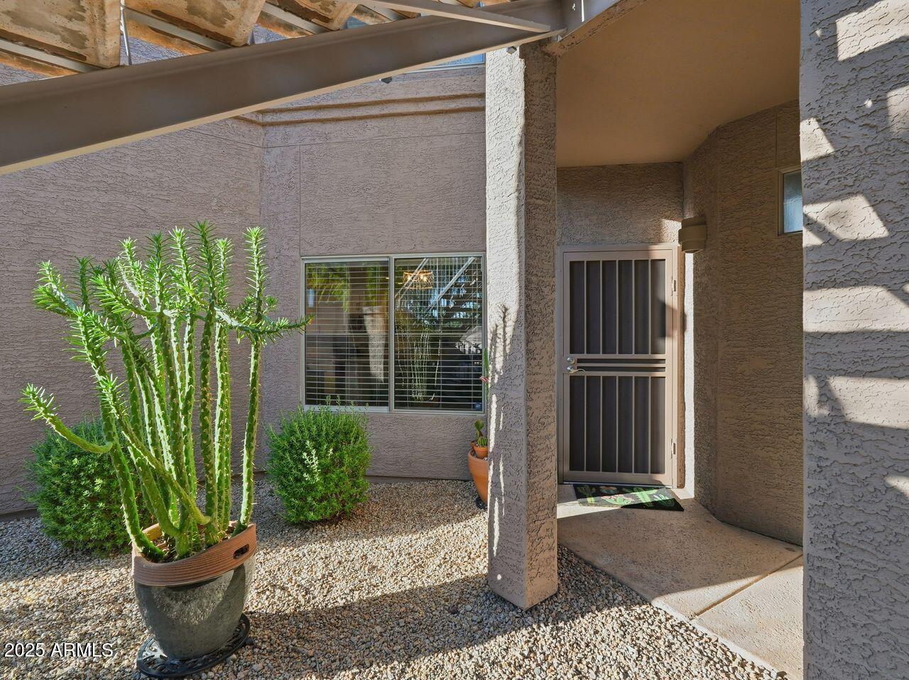 11680 E SAHUARO Drive 1044