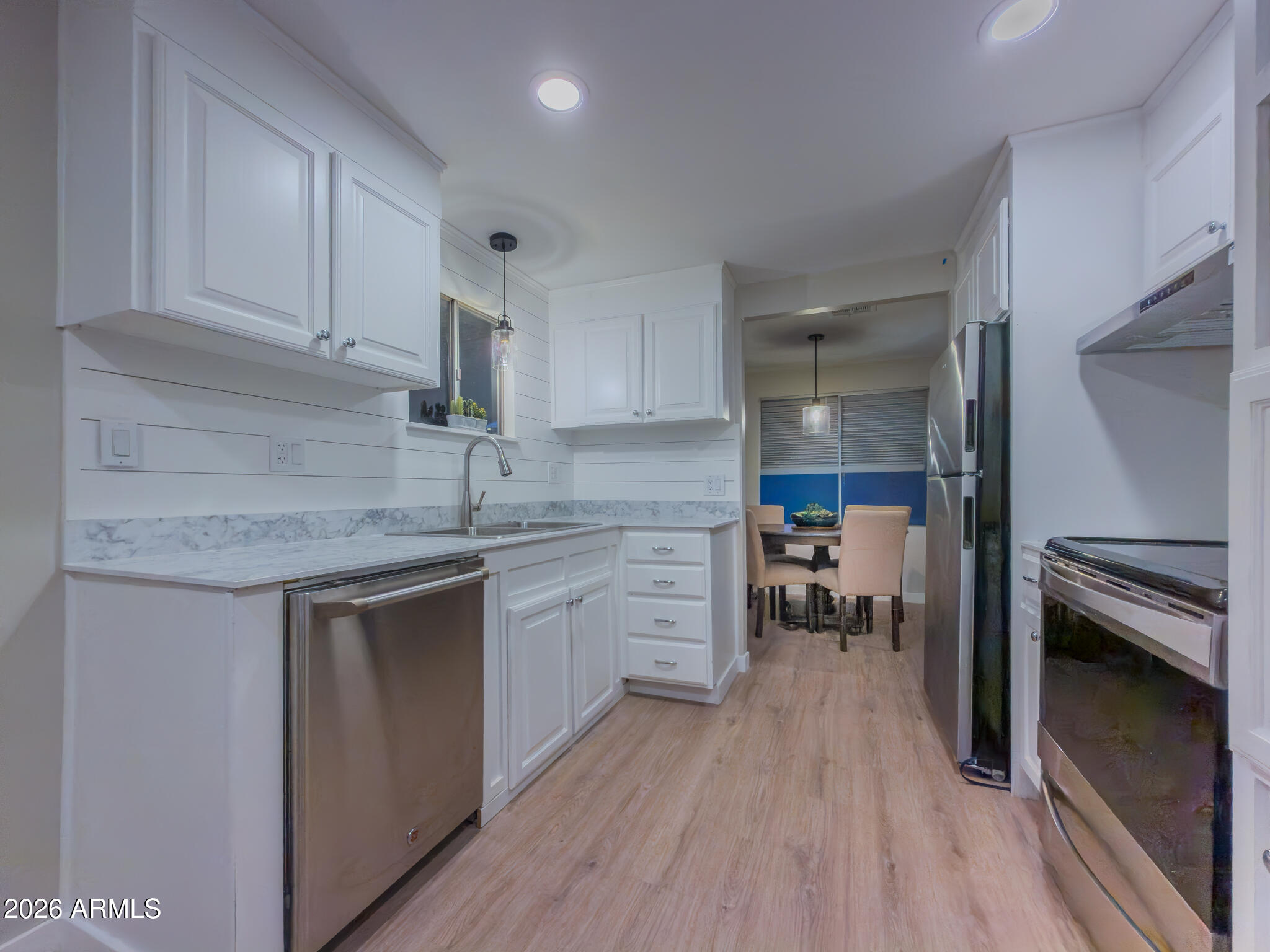 16225 N 29th ST -- 51