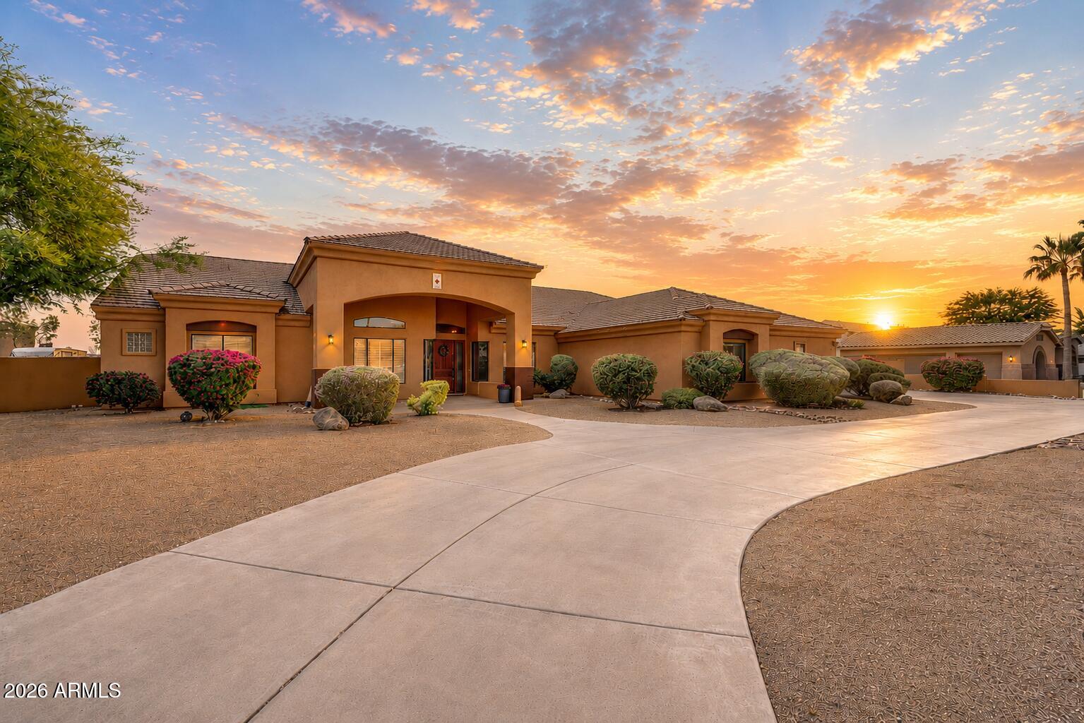 9537 W ELECTRA Lane