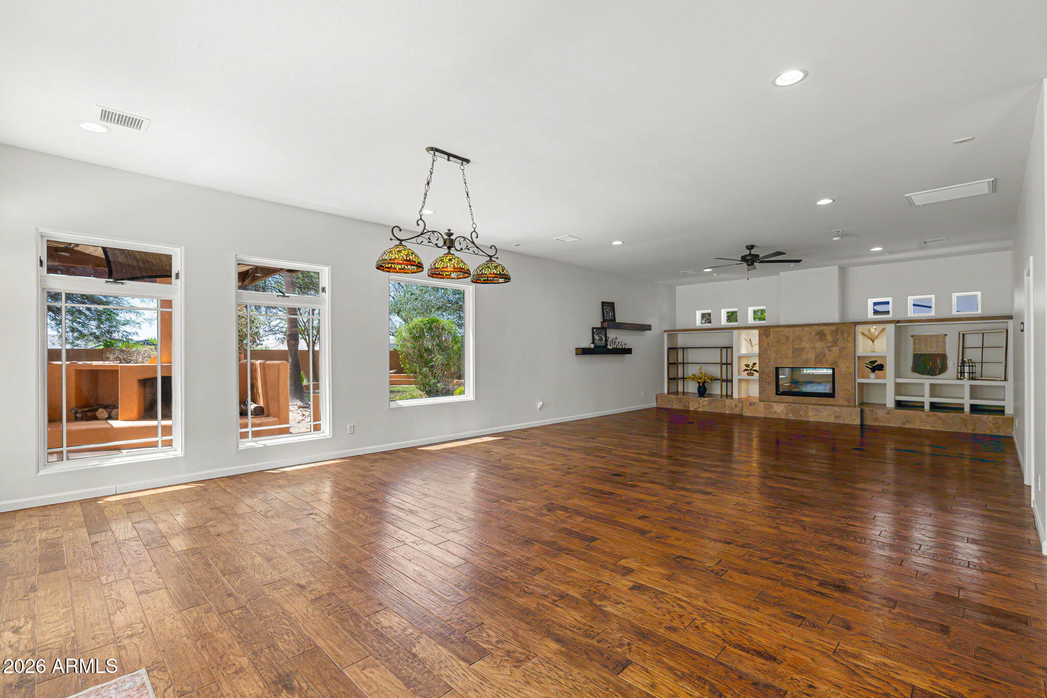 PLEASANT VIEW ESTATES - Residential