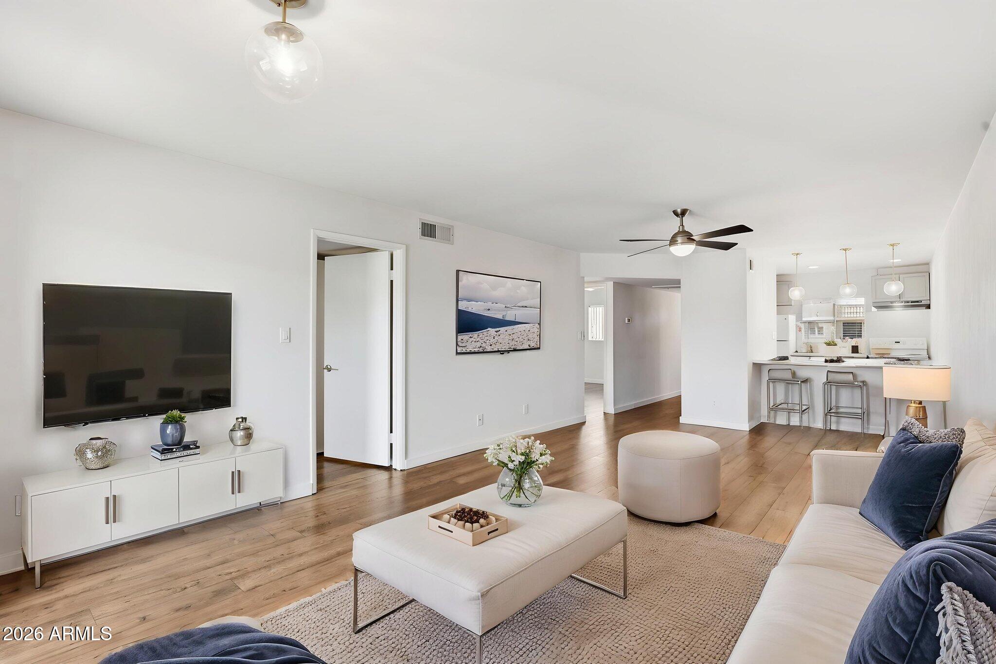 7436 E CHAPARRAL Road B206