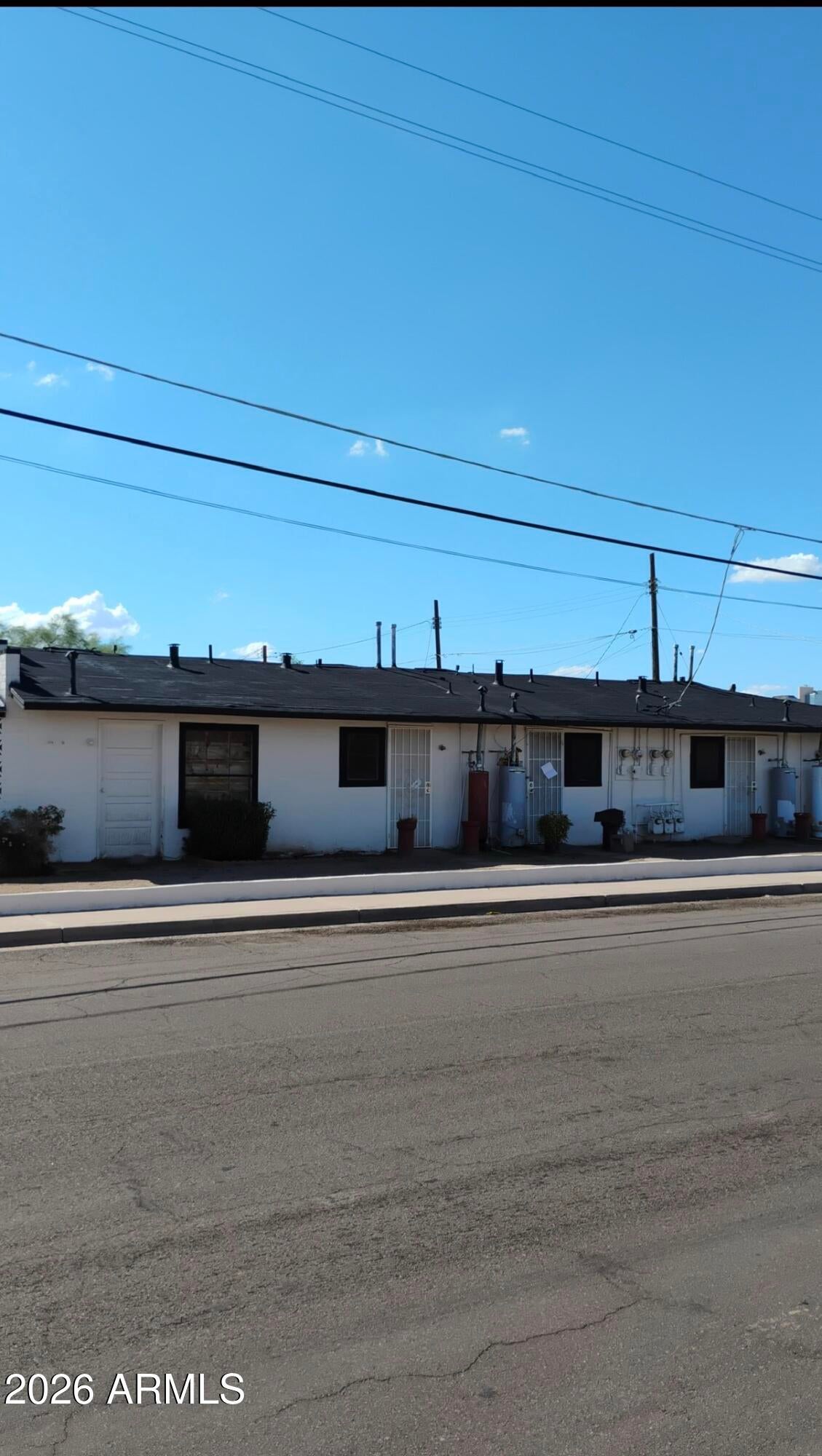 1144 E YUMA Street E 1-14