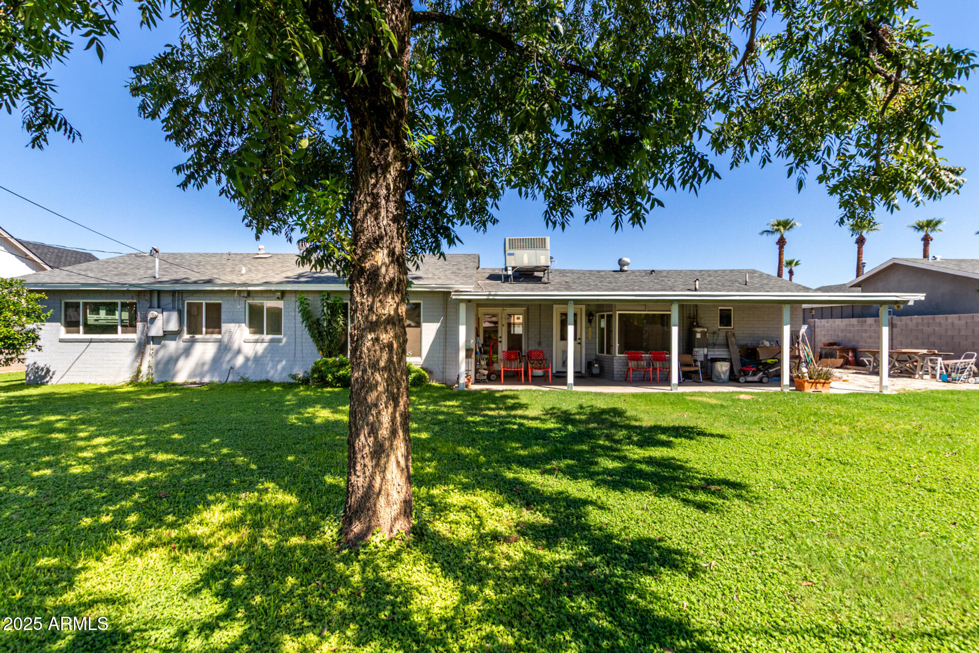 3101 E CAMPBELL Avenue