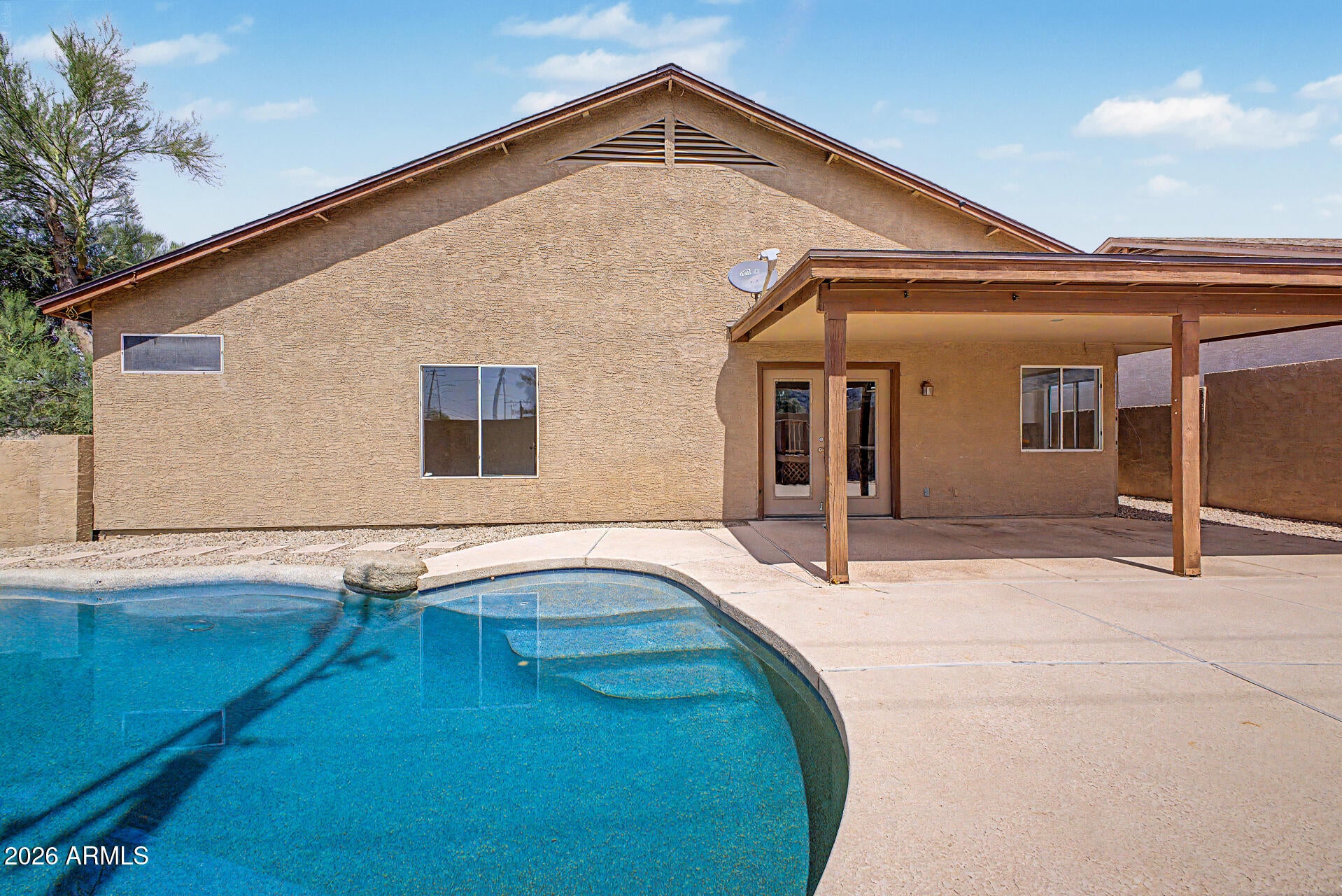 1401 E MALAPAI Drive