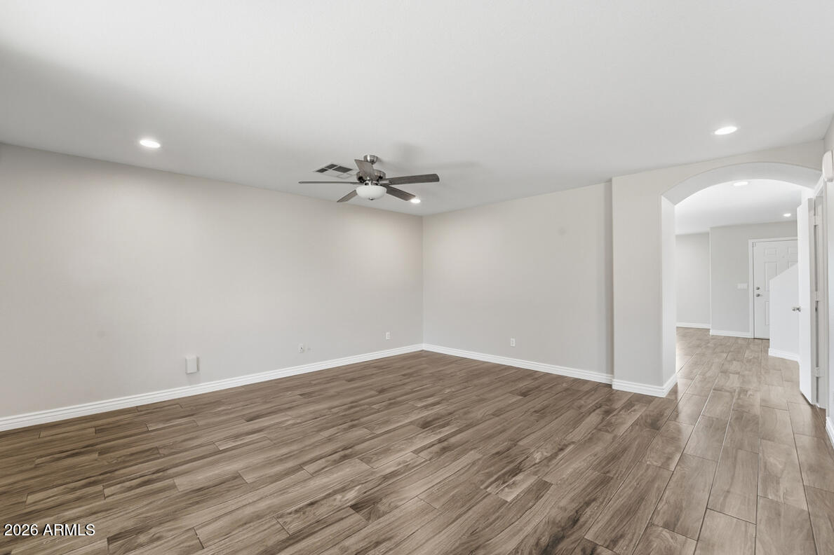 3165 W ZACHARY Drive