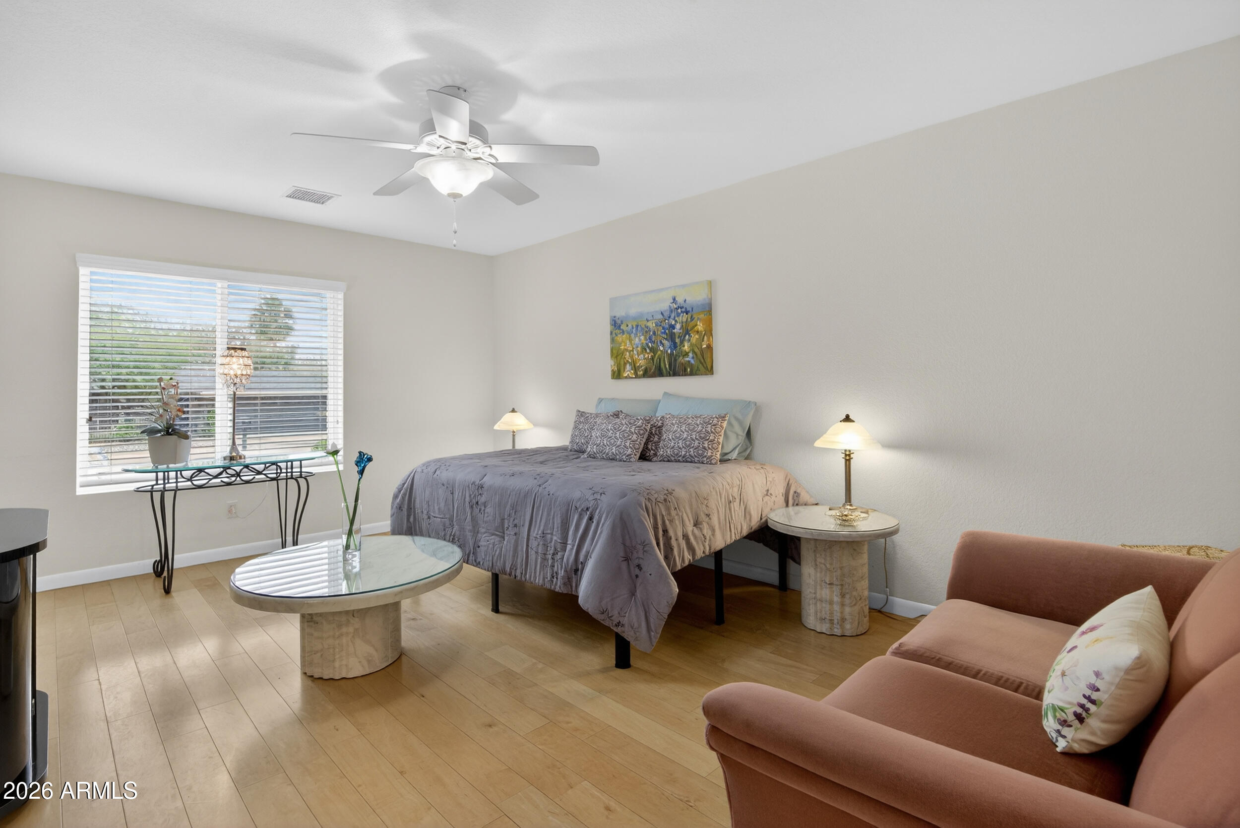 1128 E Rowlands Lane B