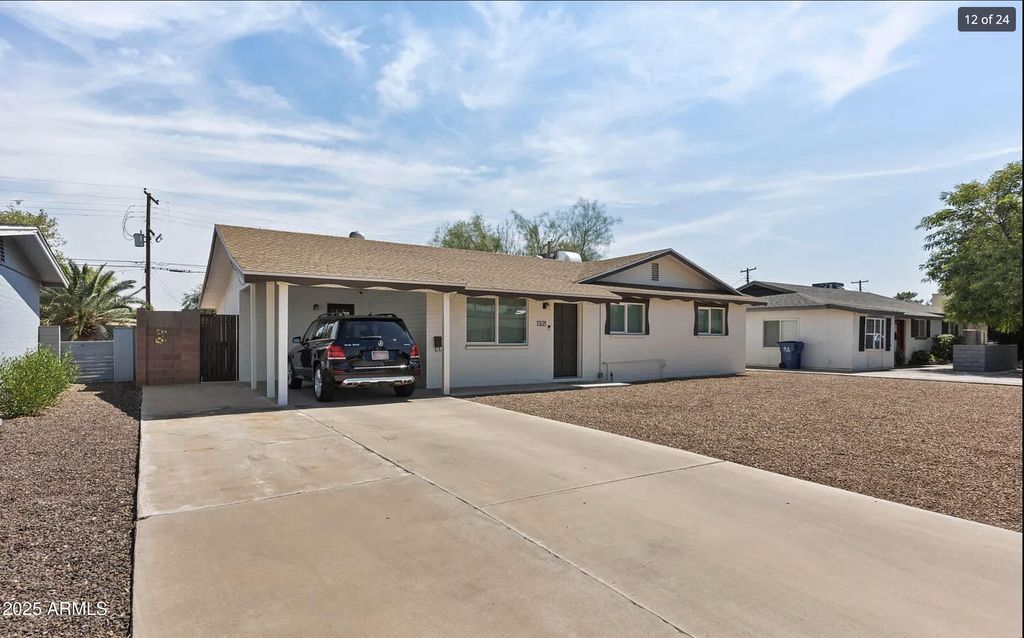 Photo of 1321 W 14th Street, Tempe, AZ 85281 (MLS # 6964624)