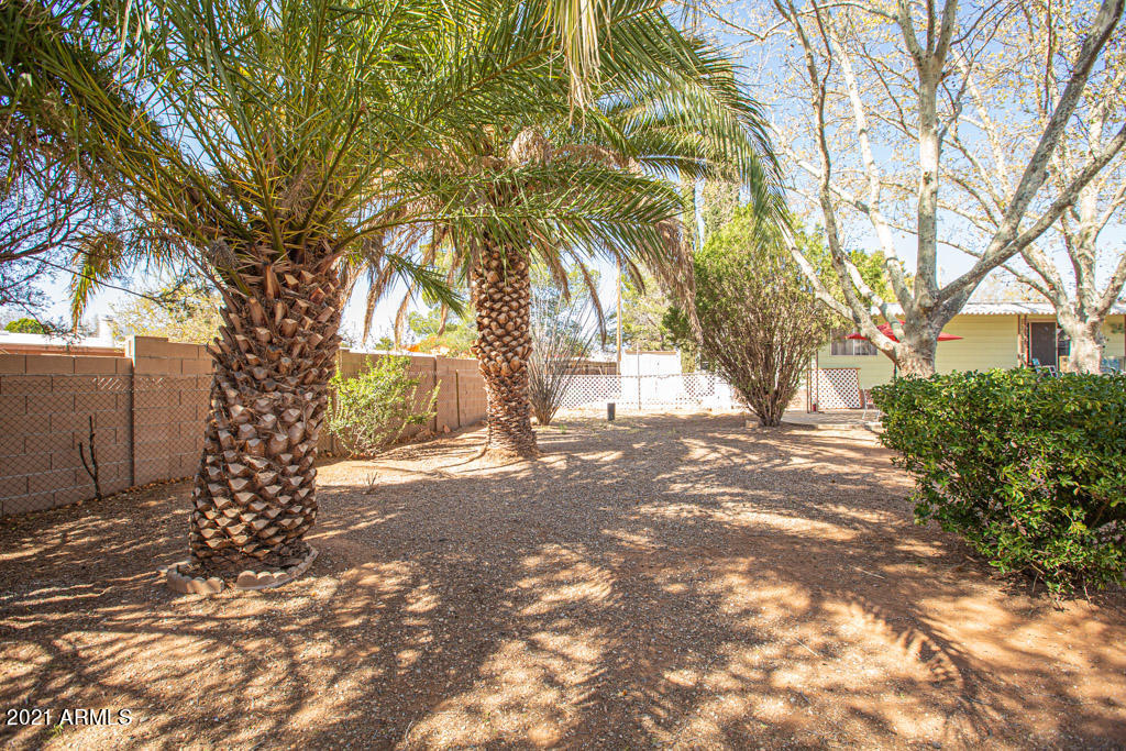 Thunderbird Mobile Home Park - Residential
