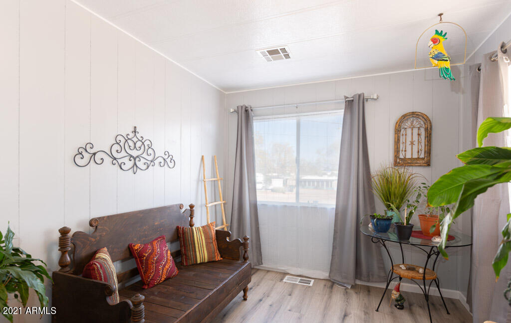 Thunderbird Mobile Home Park - Residential