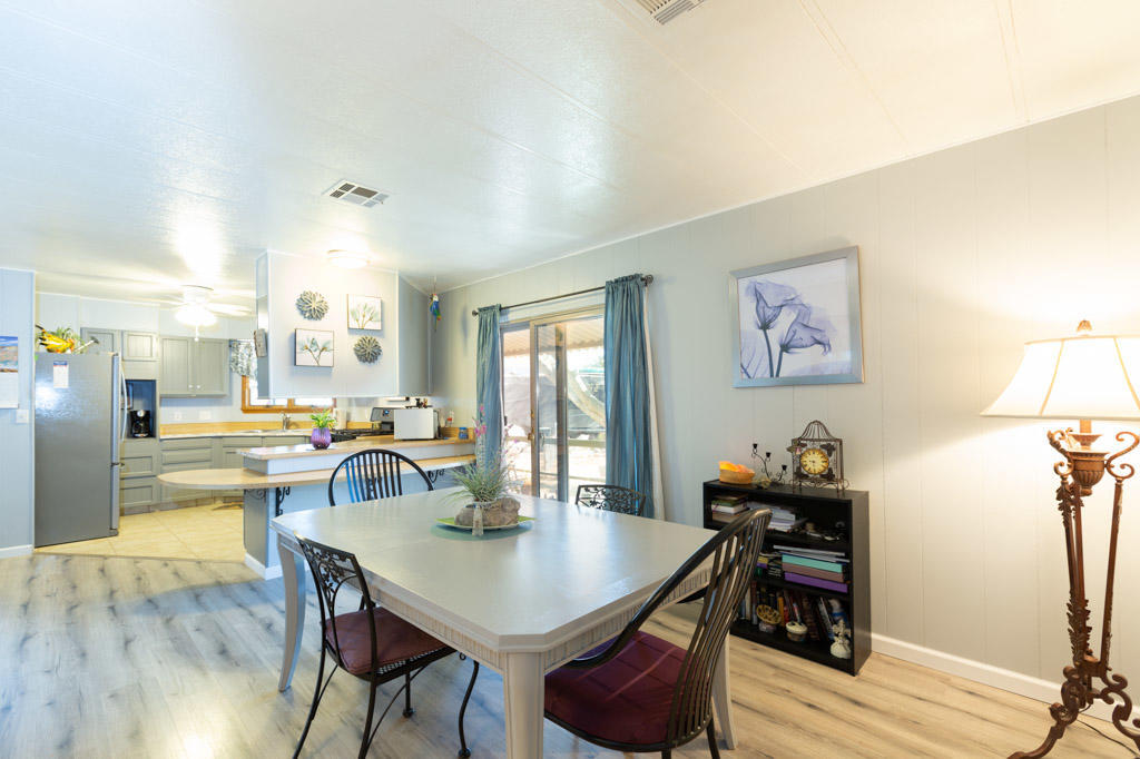 Thunderbird Mobile Home Park - Residential