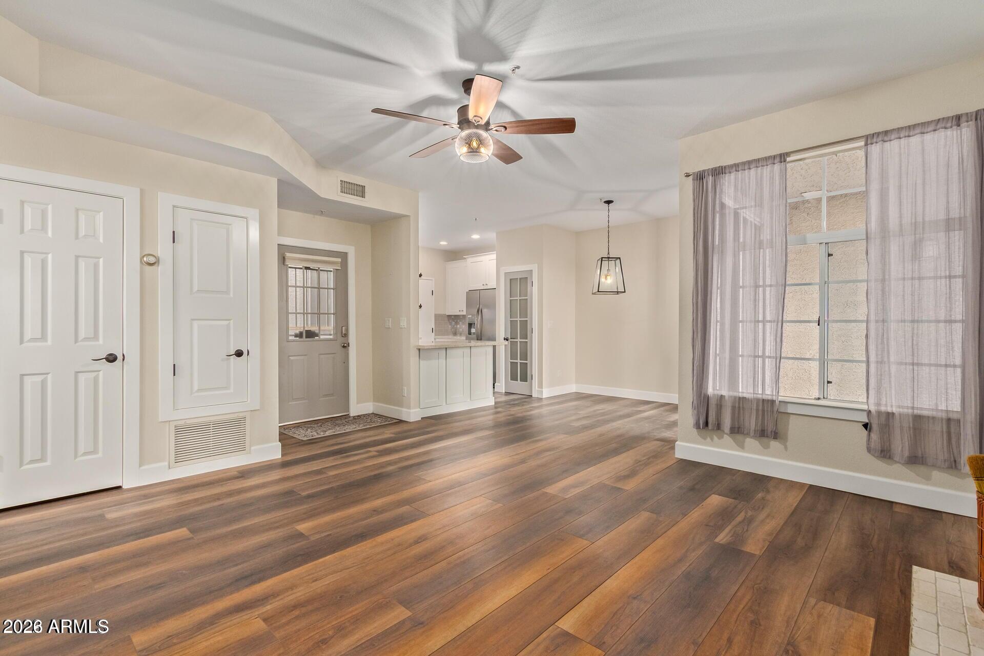 BEACH CLUB VILLAGE AT VAL VISTA LAKES UNIT 1-198 - Residential