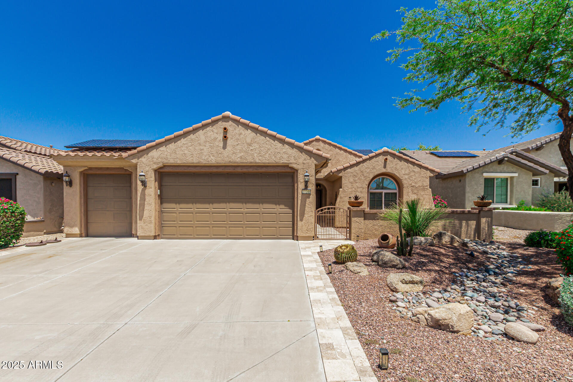 27244 W POTTER Drive